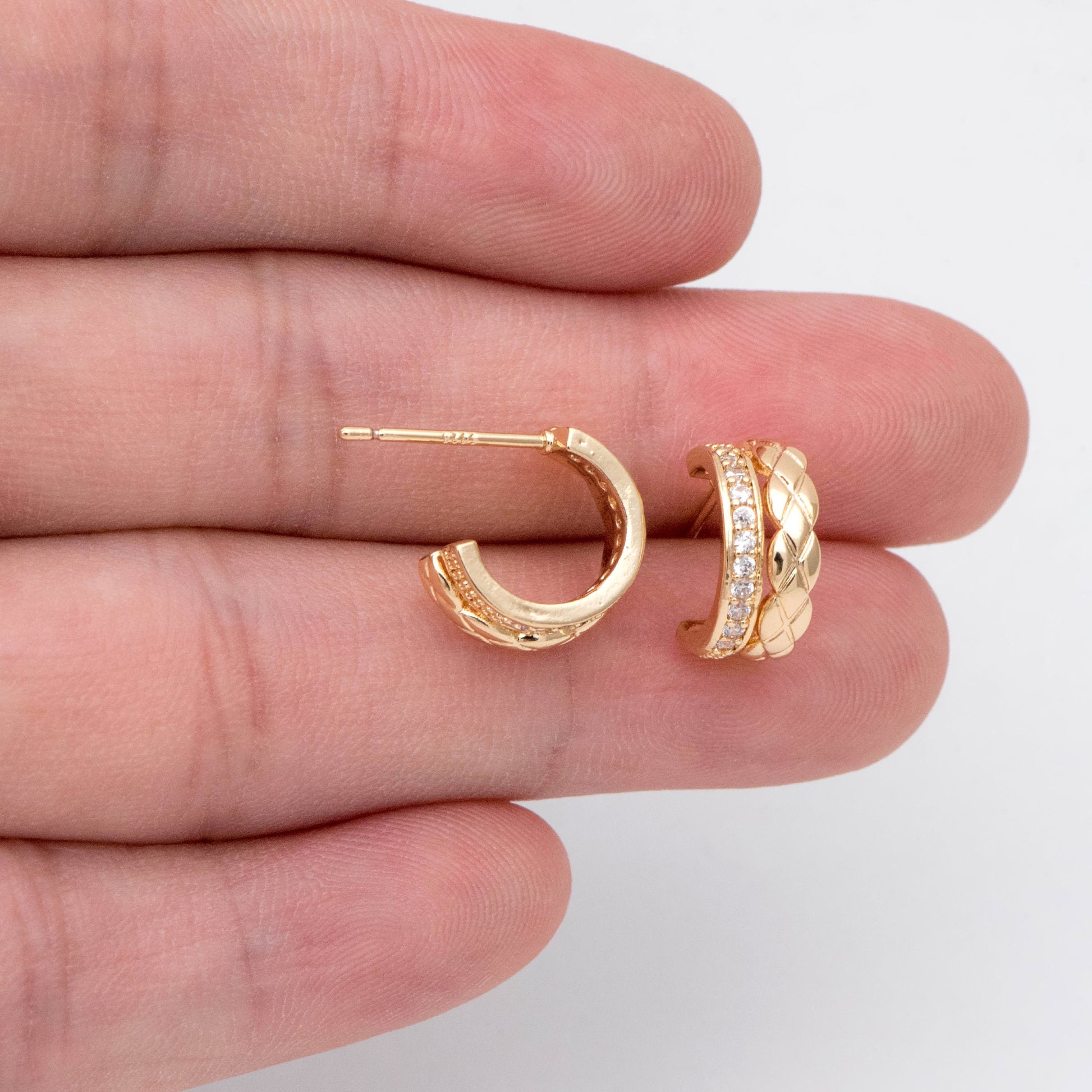 4pcs CZ Pave Gold Circle Earring Posts, Gold plated Brass, Geometric Stud Earrings (GB-2934)