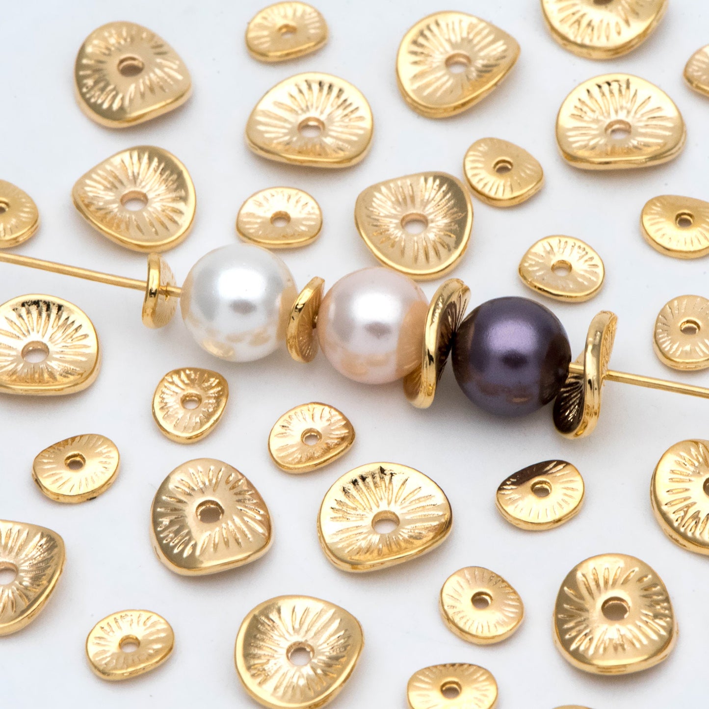 10pcs Gold Coin Saucer Spacer Beads 6/10mm (GB-064)