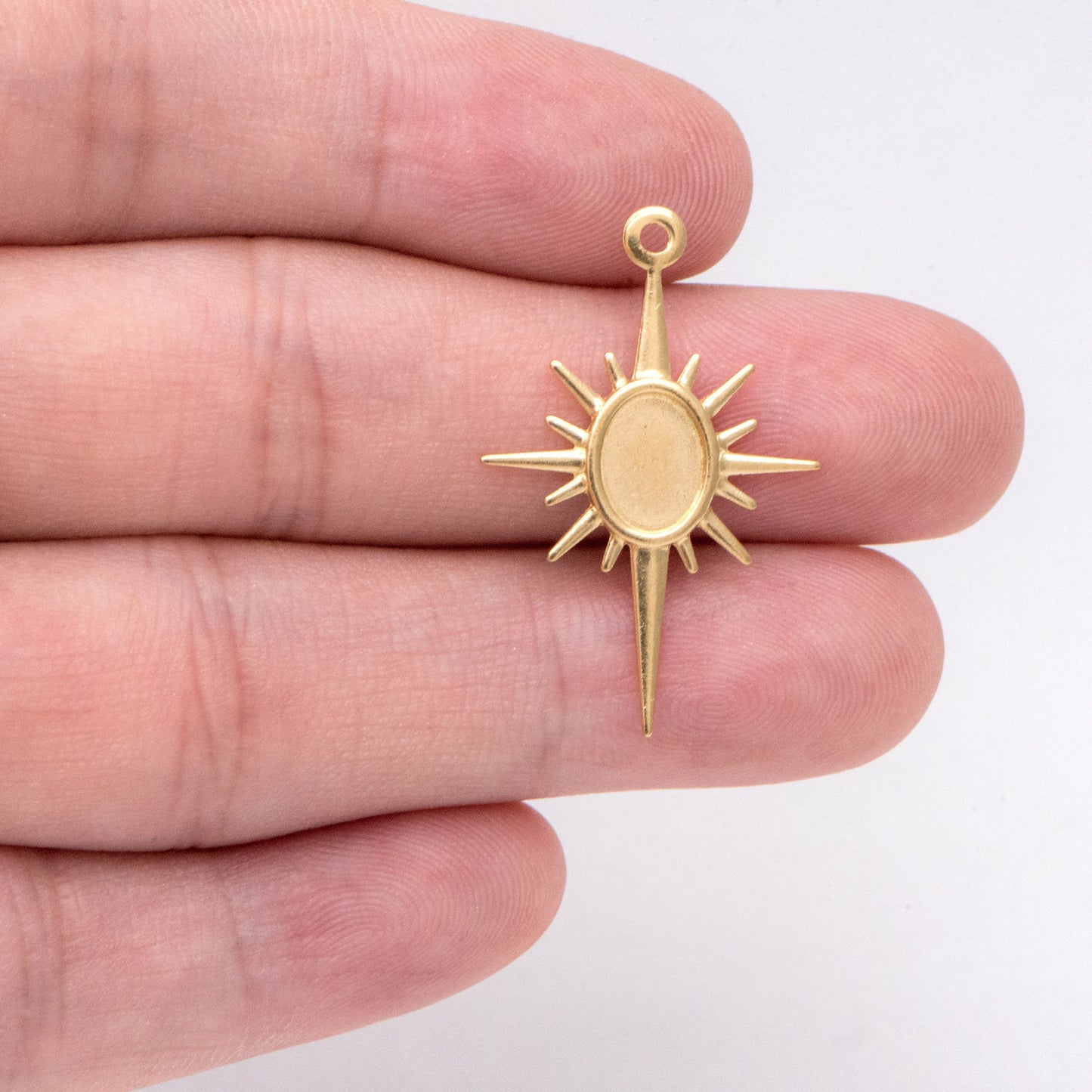 10pcs Raw Brass Sun Charm Pendants 30x19.5mm, Brass Findings Wholesale (RB-224)