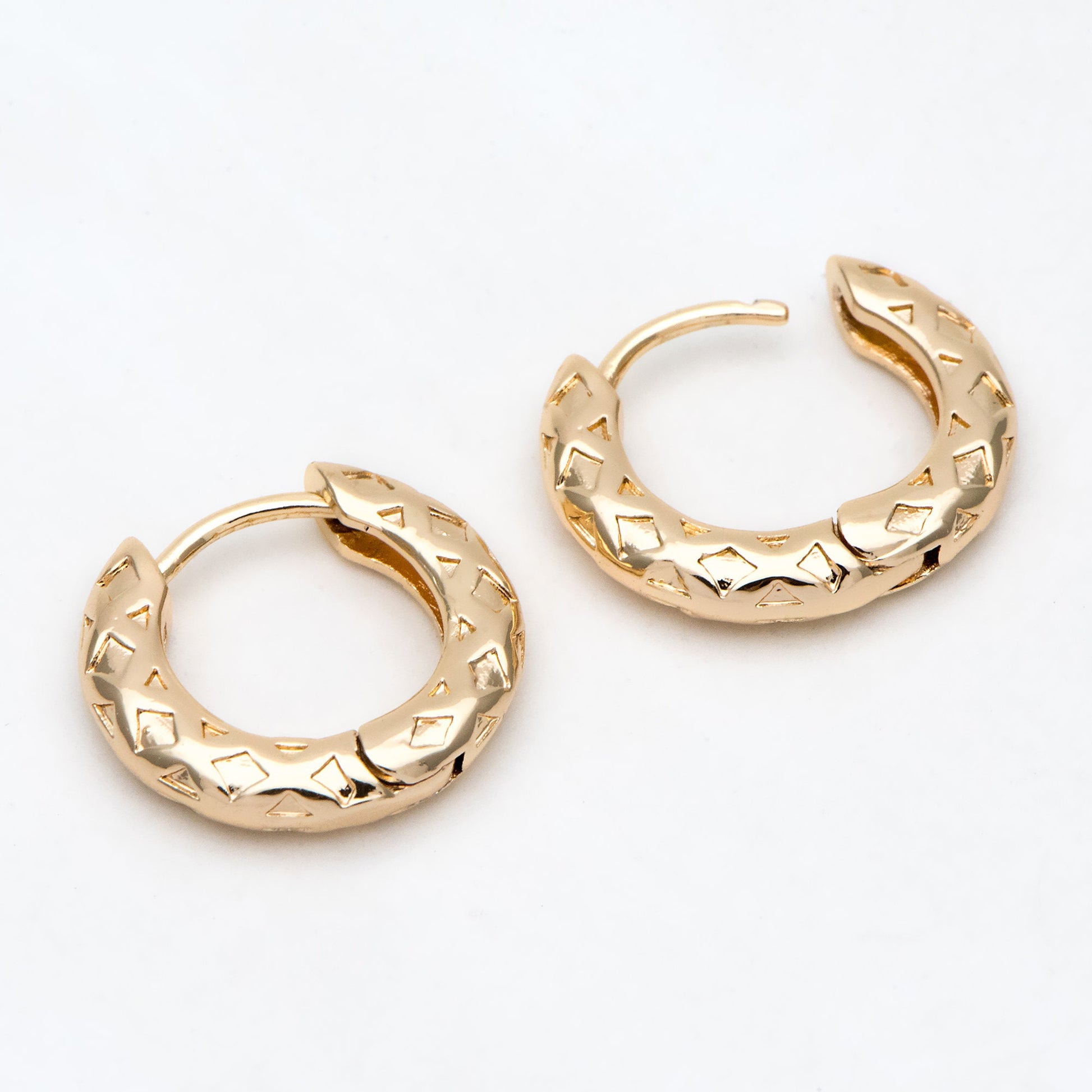 4pcs Gold Hoop Earrings, Gold Huggie Earrings, Gold Hoops, Huggies (GB-3021)