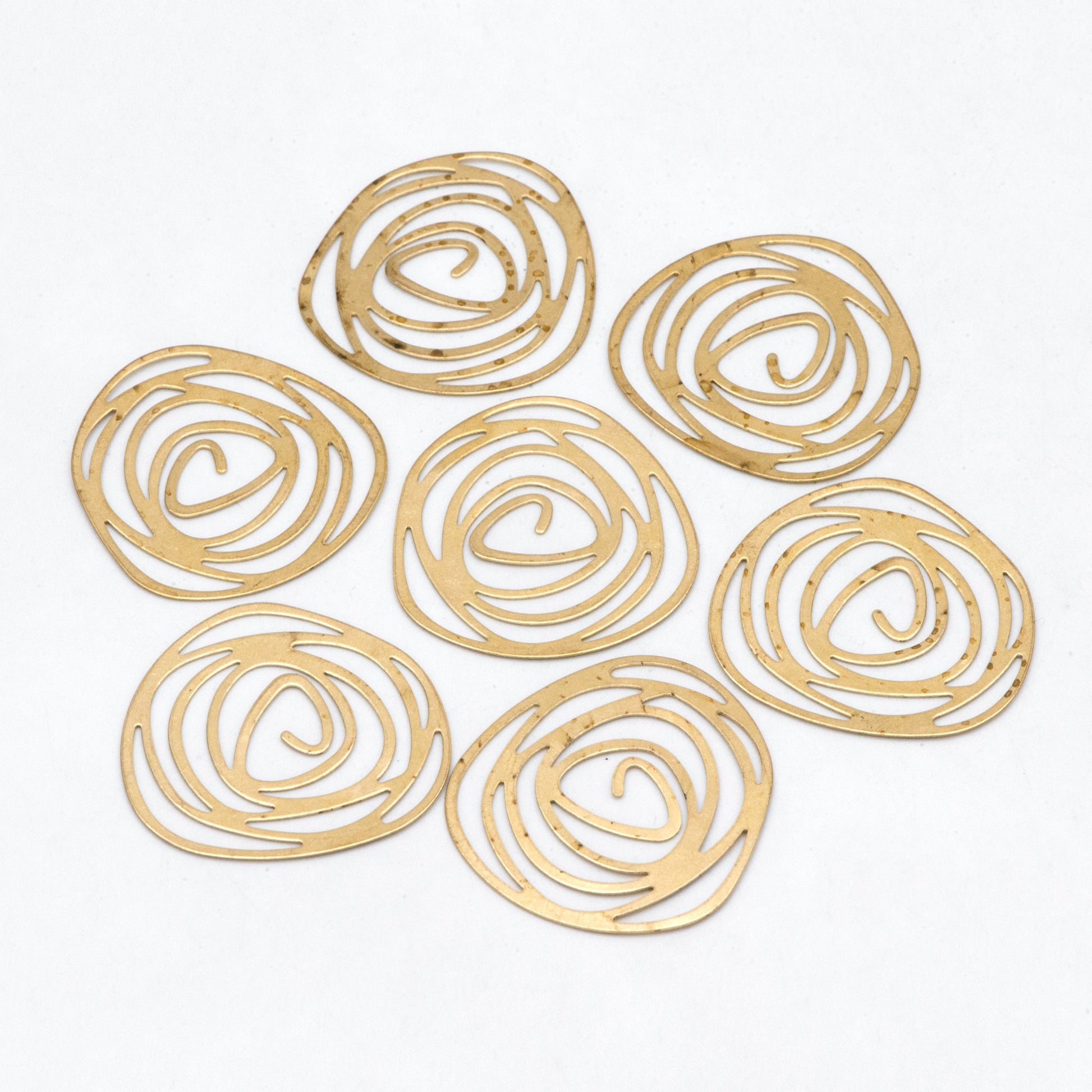 10pcs Raw Brass Hollow Charm Pendants 32x30mm, Brass Findings Wholesale (RB-251)