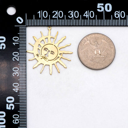 10pcs Raw Brass Sun and Moon Charm Pendants 31.5x30mm, Brass Findings Wholesale (RB-267)