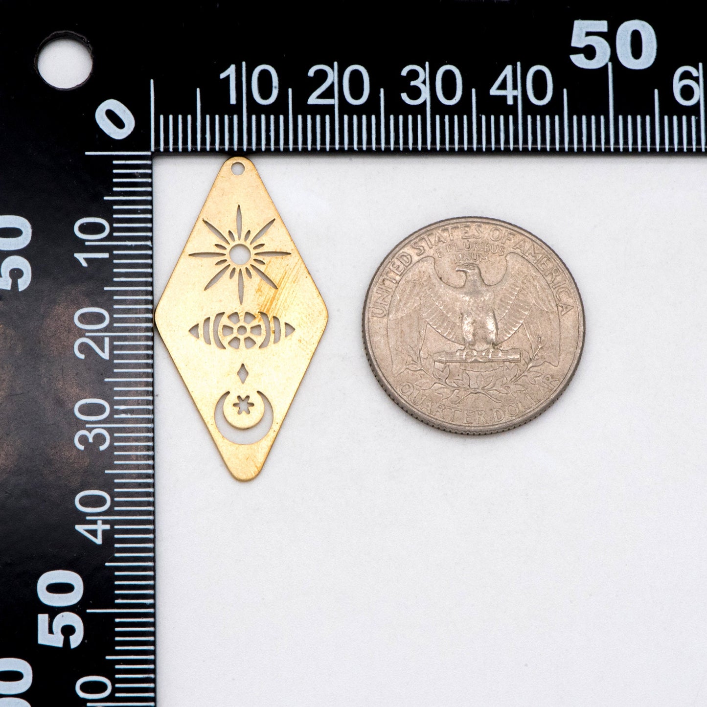 10pcs Raw Brass Hollow Rhombus Charm Pendants 36x19mm, Brass Findings Wholesale (RB-280)