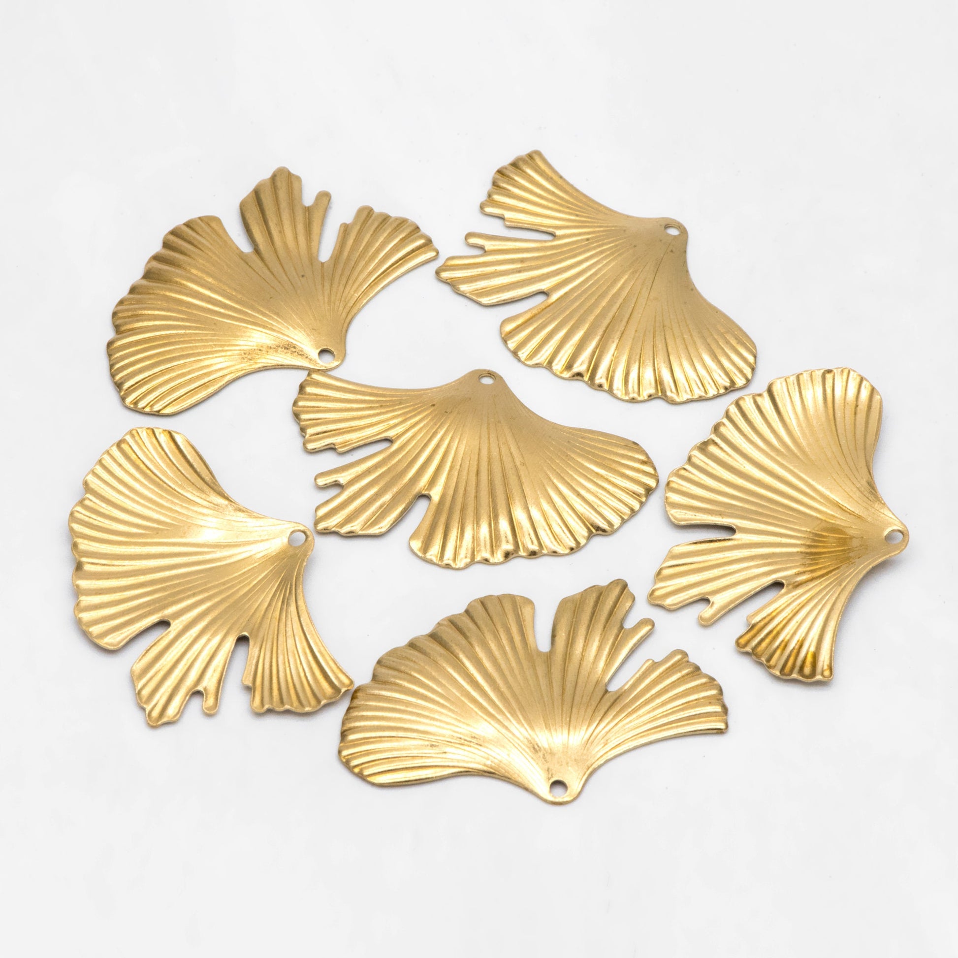 10pcs Raw Brass Ginkgo Leaf Charm Pendants 30x46mm, Brass Findings Wholesale (RB-298)