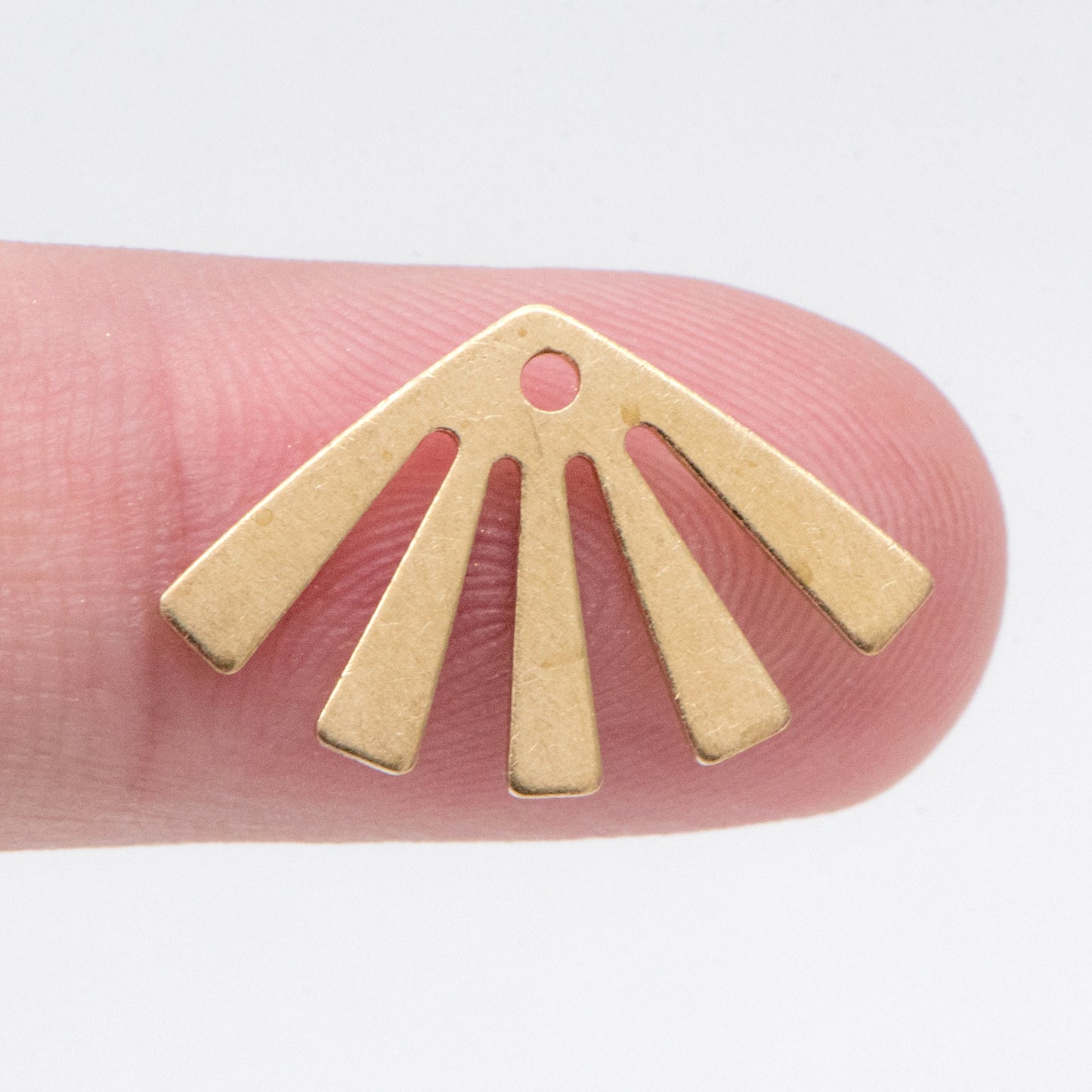 20pcs Raw Brass Sun Charms 12.5x20mm, Solid Brass Fan Pendants Wholesale (RB-232)