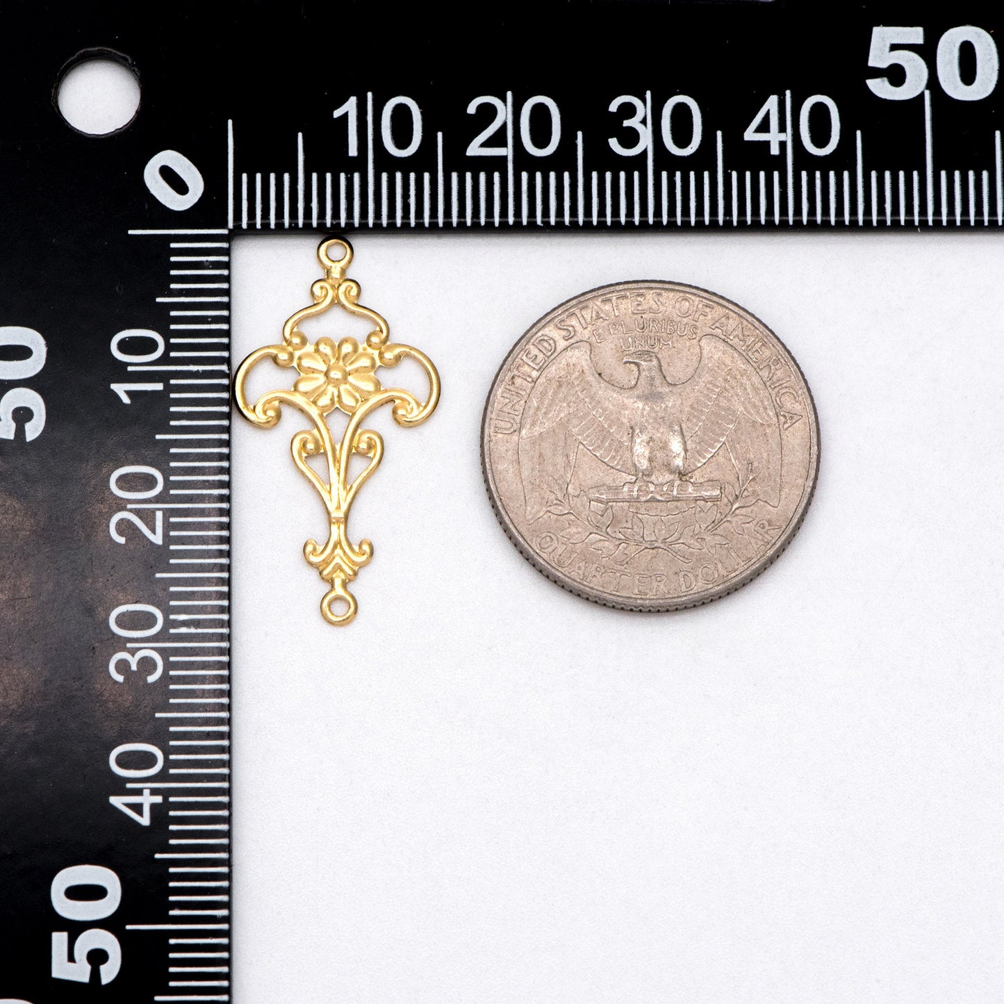 10pcs Raw Brass Filigree Charm Pendants 28.5x15mm, Brass Findings Wholesale (RB-215)