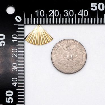 10pcs Raw Brass Fan Charm Pendants 14.5x20mm, Brass Findings Wholesale (RB-228)