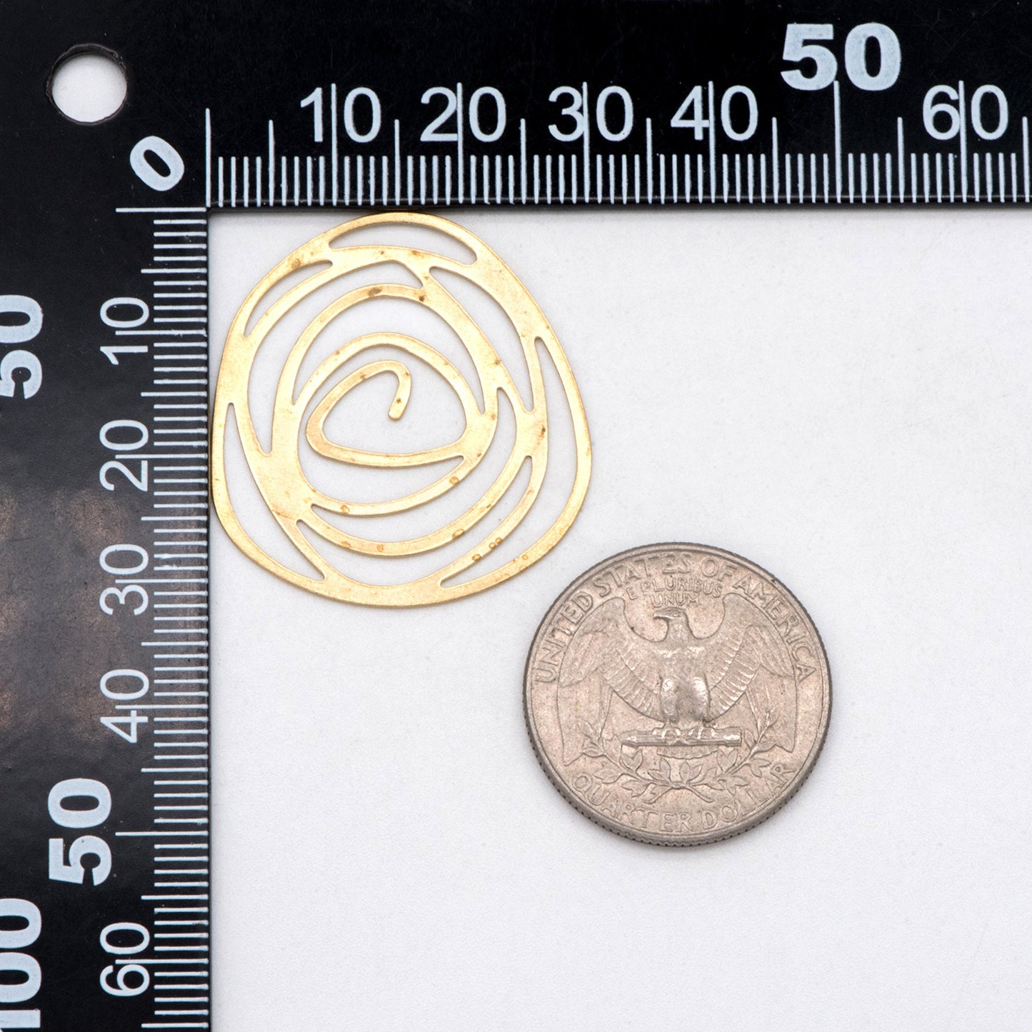 10pcs Raw Brass Hollow Charm Pendants 32x30mm, Brass Findings Wholesale (RB-251)