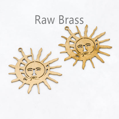 10pcs Raw Brass Sun and Moon Charm Pendants 31.5x30mm, Brass Findings Wholesale (RB-267)