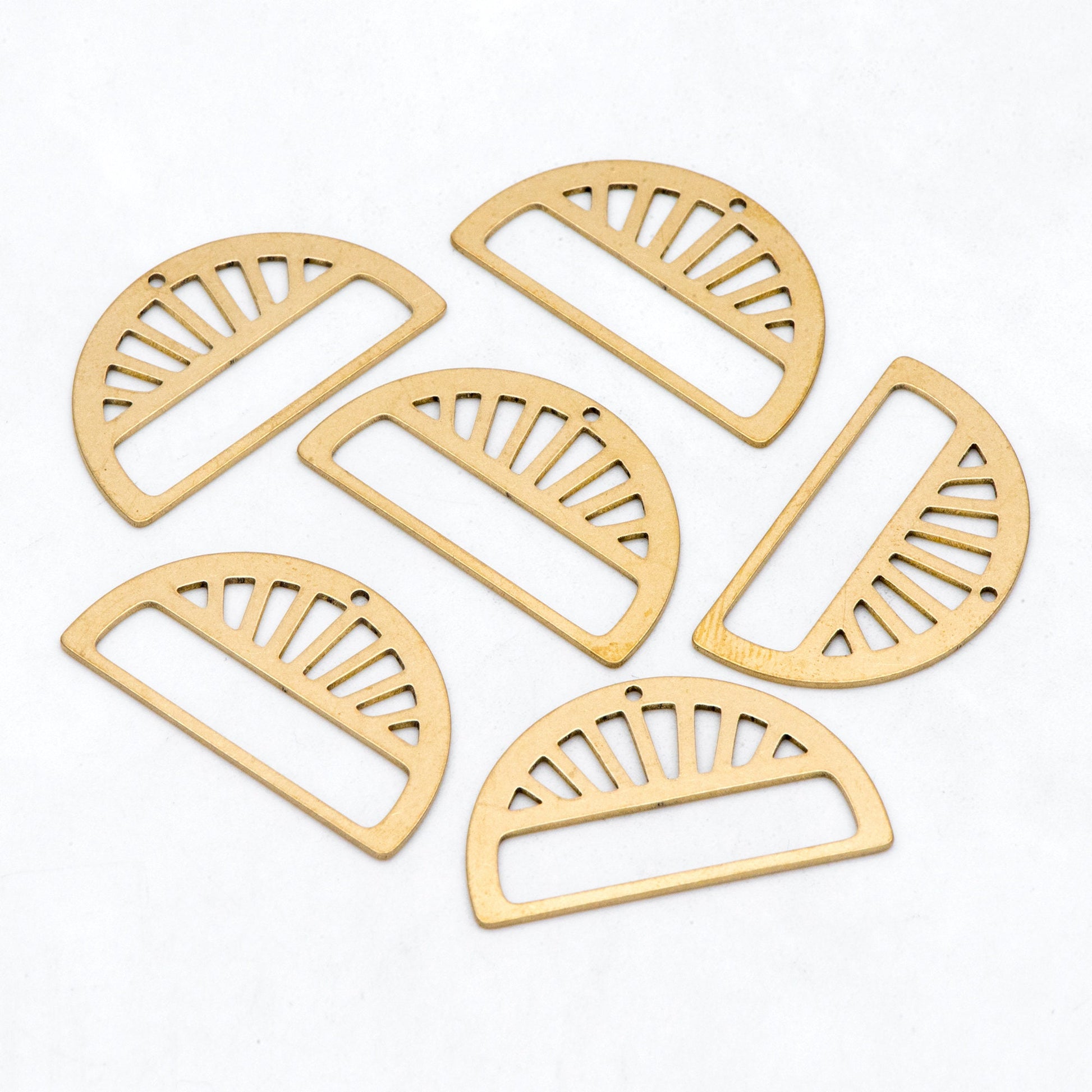10pcs Raw Brass SemiCircle Charm Pendants 17x30mm, Brass Findings Wholesale (RB-281)