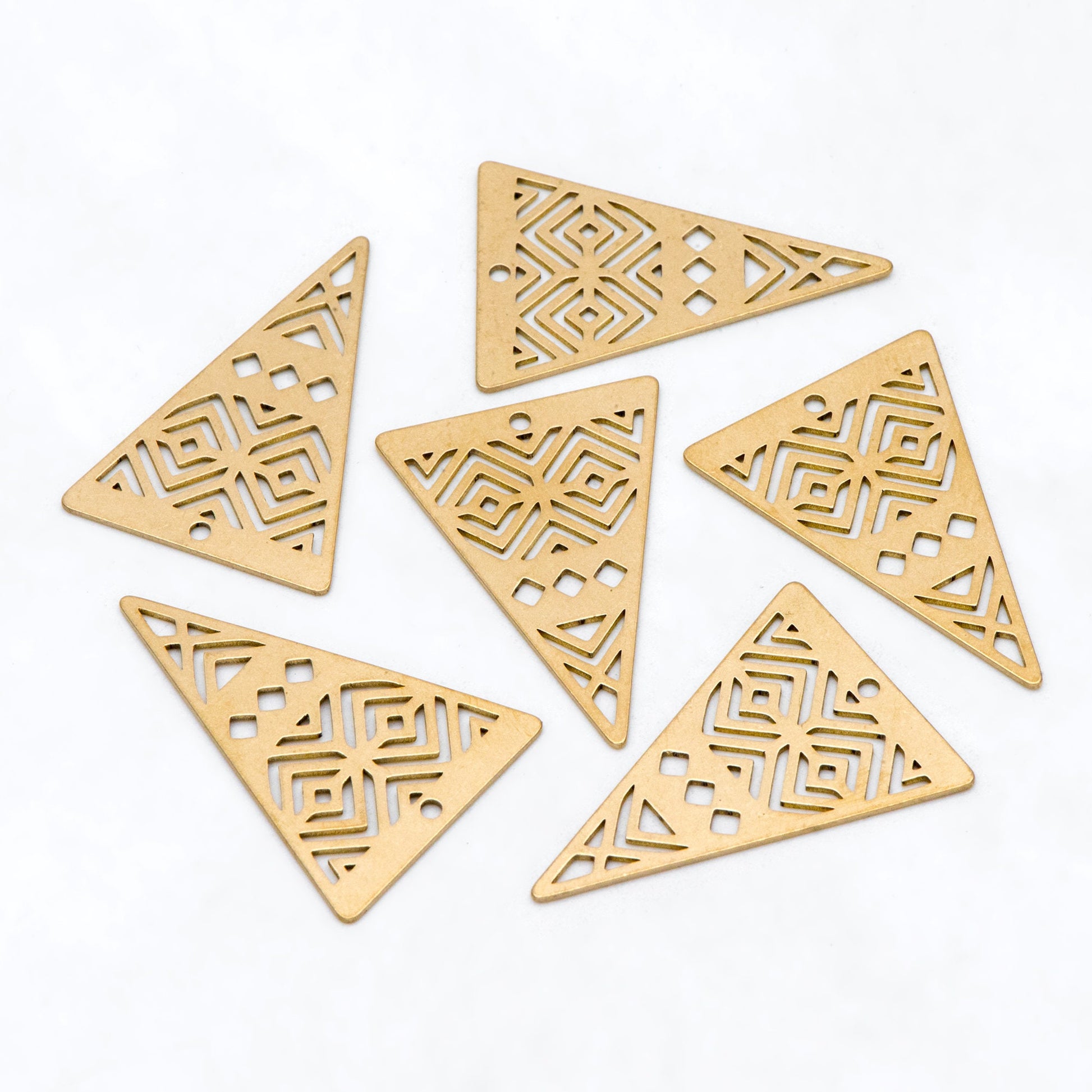 10pcs Raw Brass Triangle Charm Pendants, Brass Findings Wholesale (RB-282)