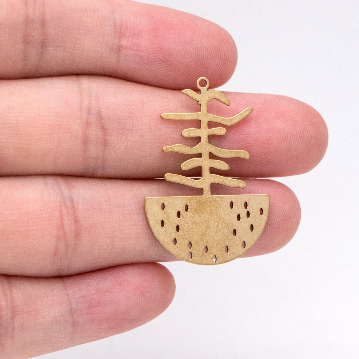 10pcs Raw Brass Semi Circle Tree Charm Pendants 33x22mm, Brass Findings Wholesale (RB-285)