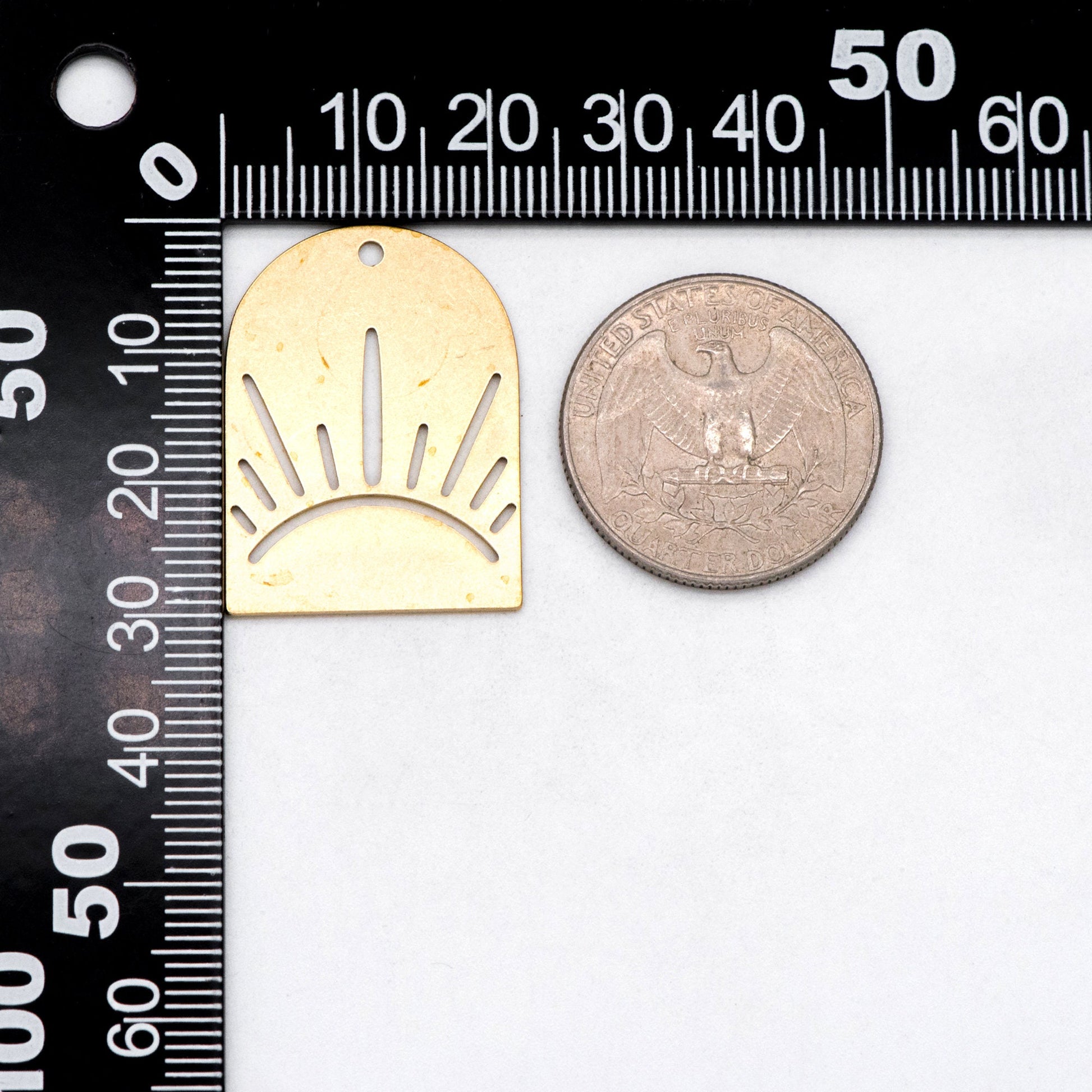 10pcs Raw Brass U Shape Sun Charm Pendants 30x22mm, Brass Findings Wholesale (RB-286)