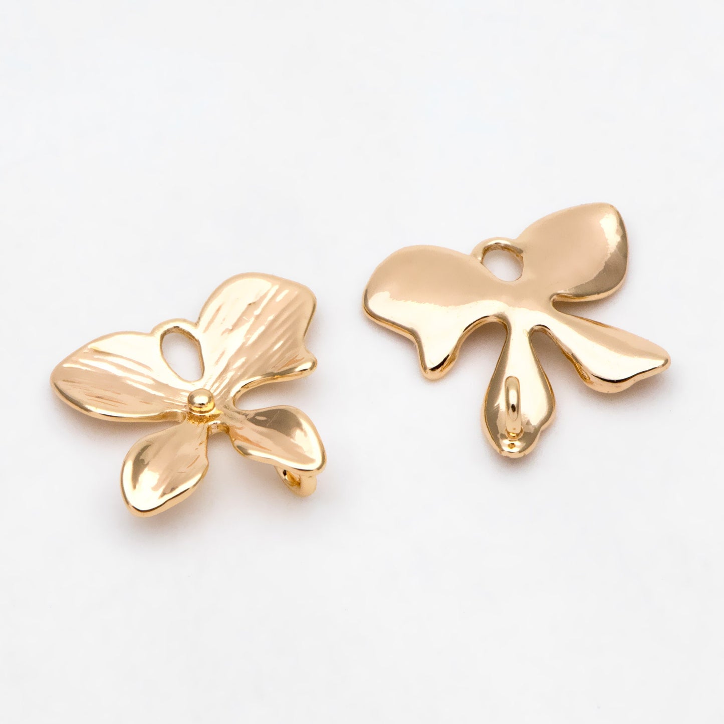10pcs Gold Flower Charms with 2 Loops, Real Gold plated Brass, Floral Connectors 18mm (GB-4391-B)