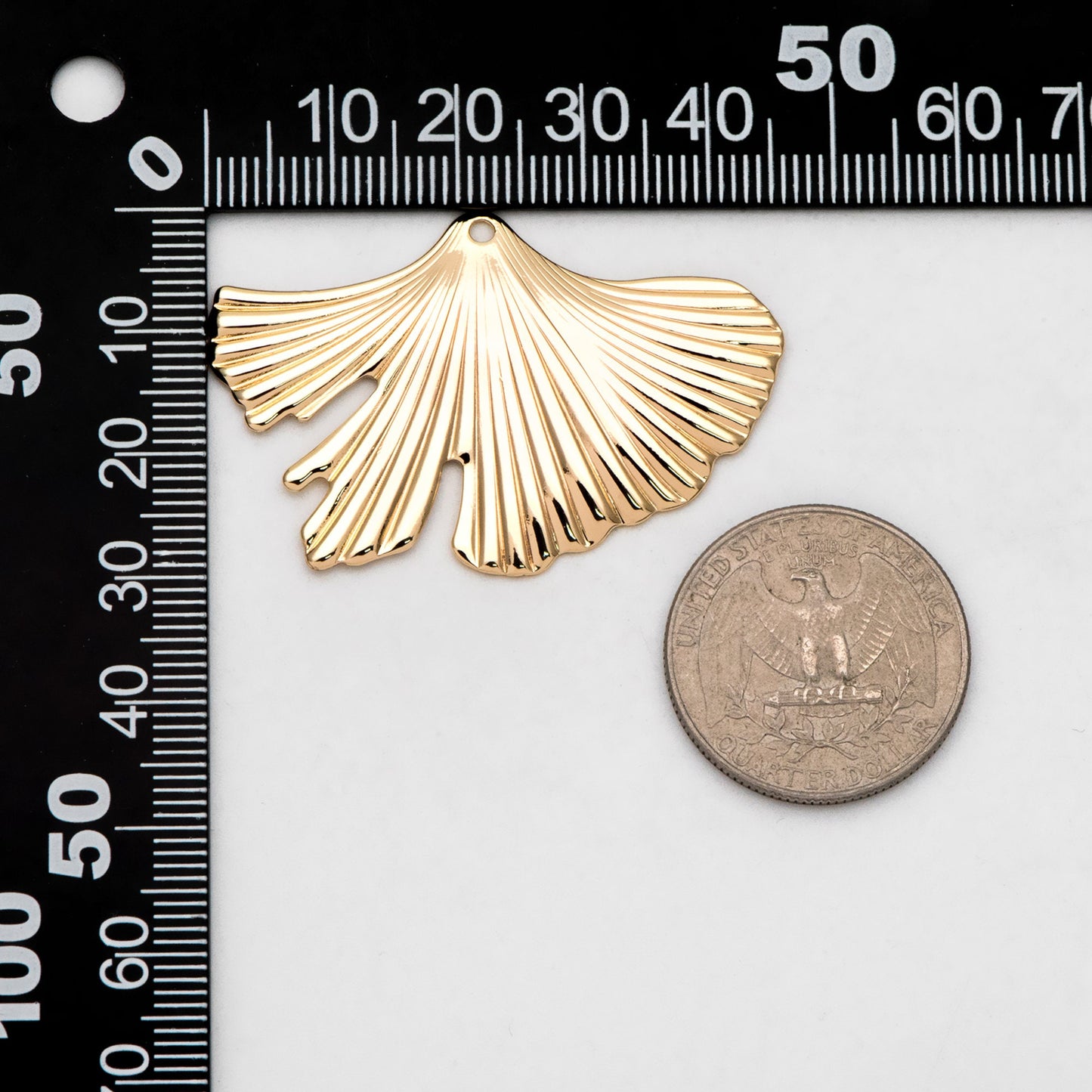 10pcs Gold/ Rhodium plated Brass Ginkgo Leaf Pendant Charms 30x46mm, Lead Nickel Free (GB-3057-C)