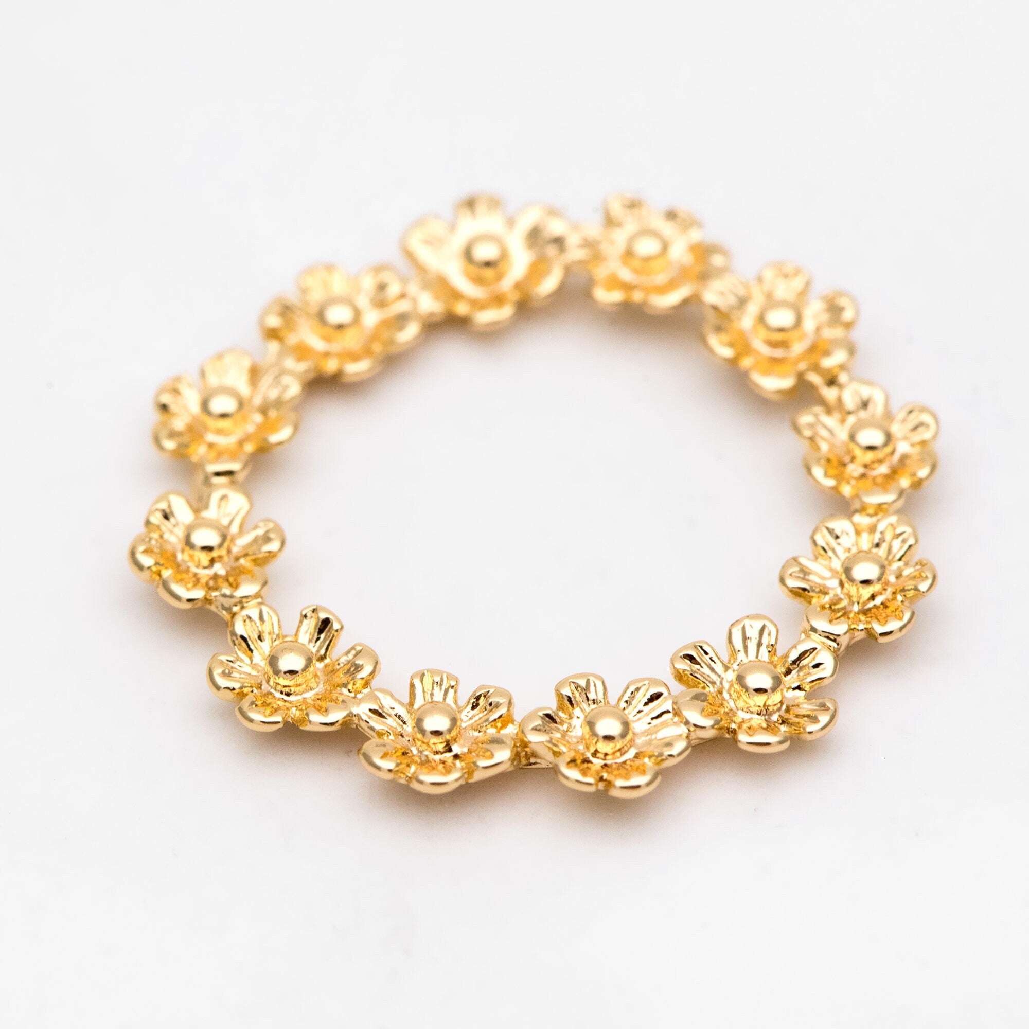 10pcs Gold Flower Garland Charms, 18K Gold plated Brass, Geometric Hoop Circle Pendants (GB-214-G)