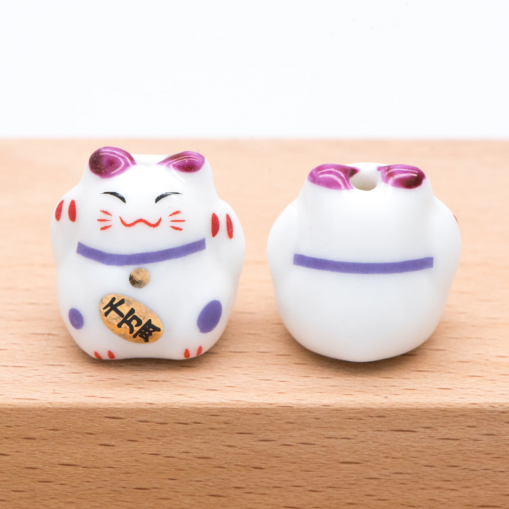 10 beads- Lucky Cat beads 17mm, Handmade Ceramic Maneki Neko, Kawaii Animal Beads, Chinese Character "More Golds" (TC-158)