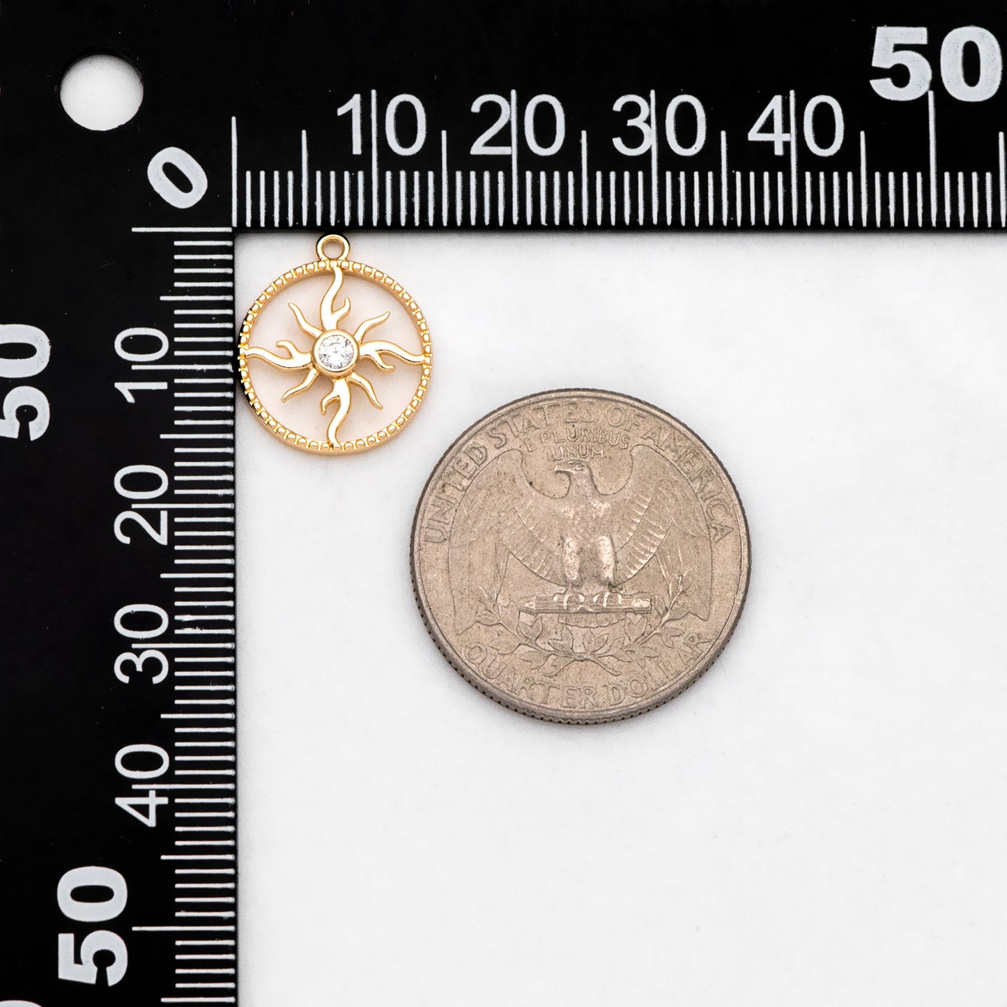 4pcs CZ Pave Gold Round Sun Charms 16x14mm, 18K Gold plated Brass Sun Pendants (GB-1311-H)