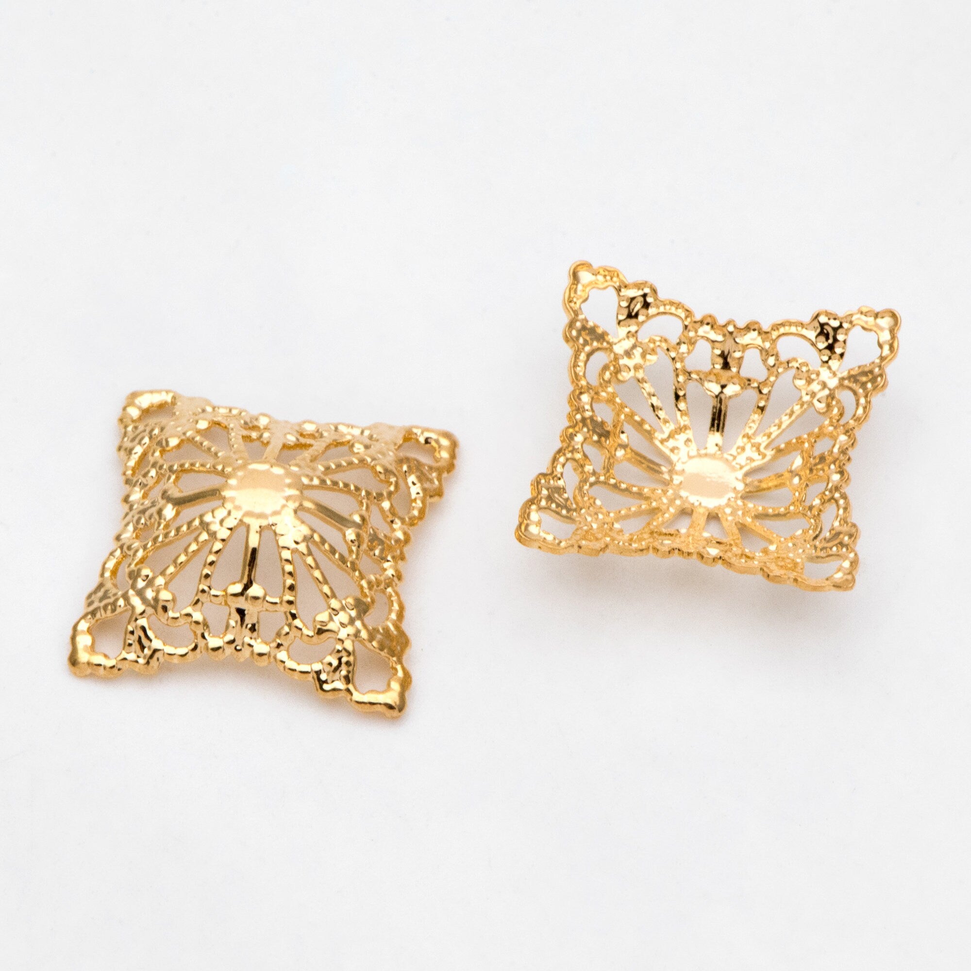 10pcs Gold Filirgree Stamping Connectors, Real Gold plated Brass Floral Charms 20mm, Lead Nickel Free (GB-149)