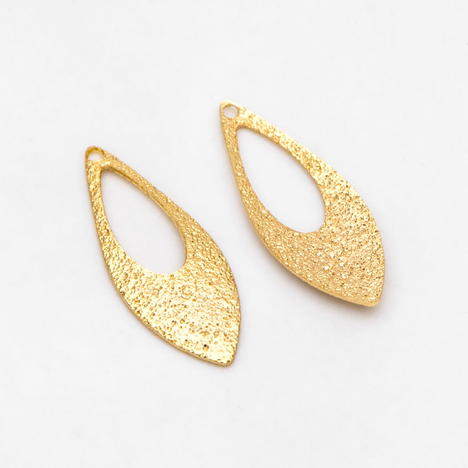 10pcs Gold Long Teardrop Charms 19x7mm, Rustic Leaf Earring Pendants (GB-265-C)