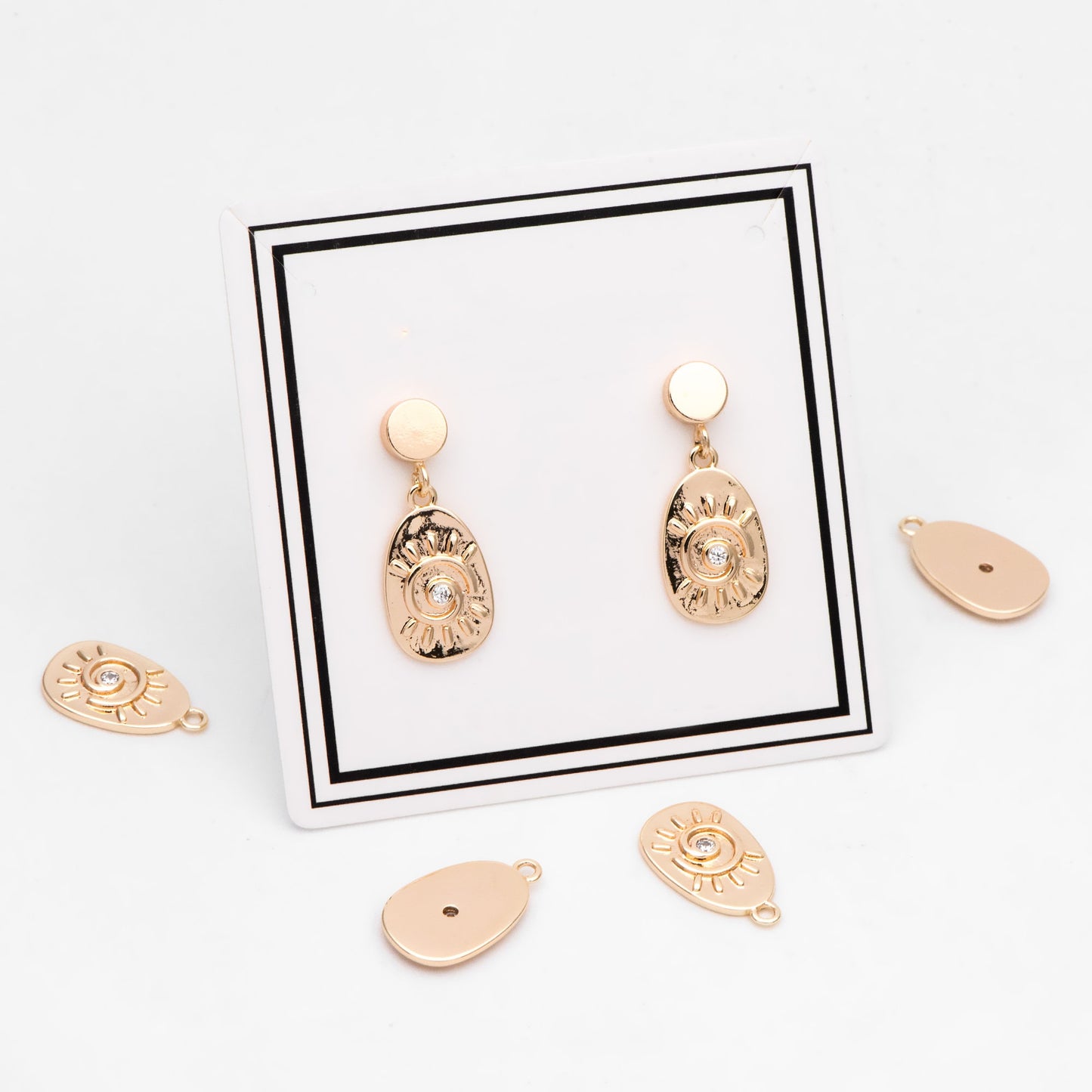 4pcs CZ Pave Gold Sun Charms 17.5x10.5mm, 18K Gold plated Brass, Sun Pendants (GB-1311-M)