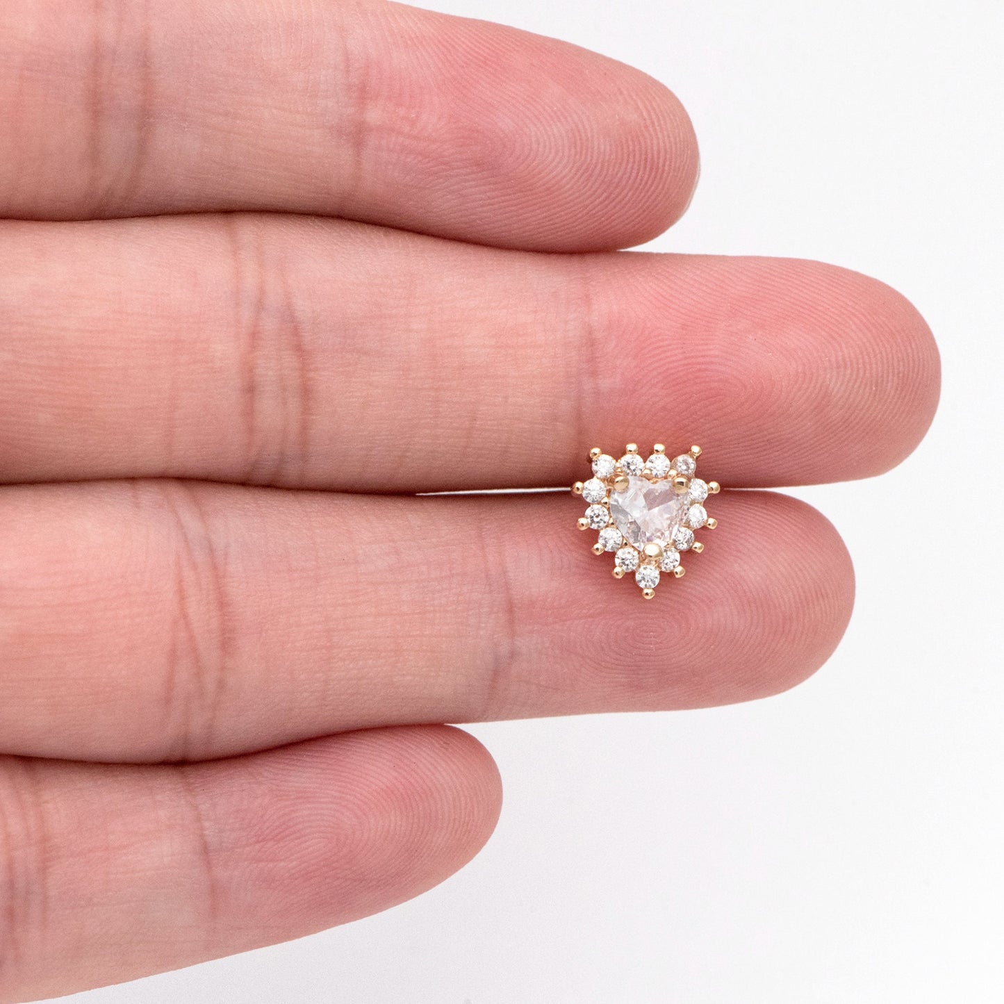 4pcs CZ Pave Heart Ear Posts, Gold Plated Brass Stud Earrings, Jewelry Findings, Wholesale Supplies (GB-3115)