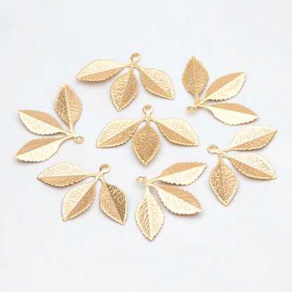 10pcs Gold plated Brass Leaf Charm, Dainty Plant Pendant, 30x23mm, Lead Nickel Free (GB-3045)