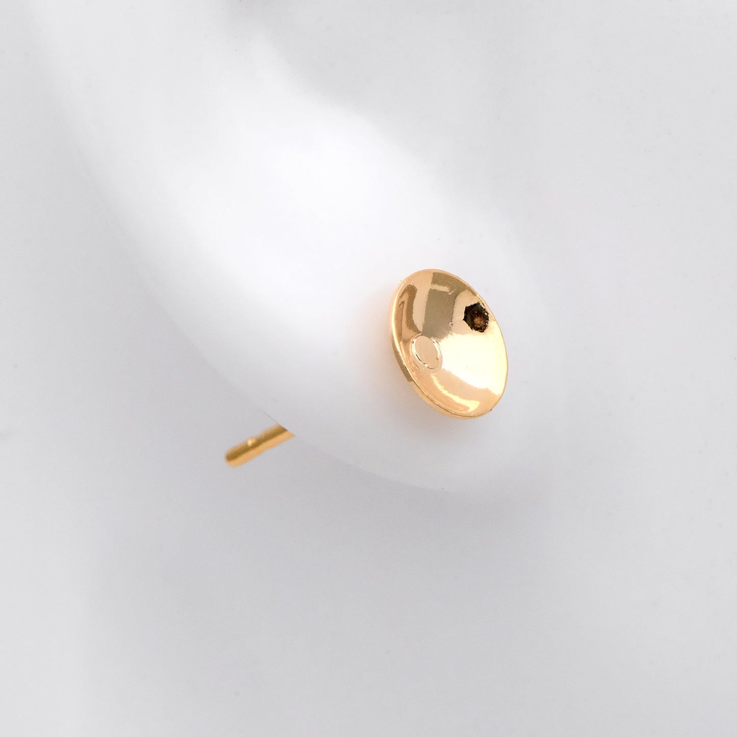 20pcs Gold Plated Ear Posts with 6mm Cup - DIY Jewelry Making (GB-3046)