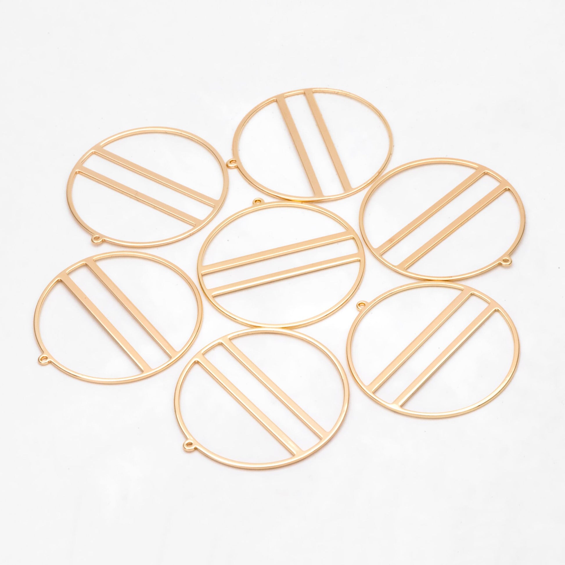 4pcs Gold Round Circle Pendants 45.5x43mm, 18K Gold plated Brass, Geometric Ring Loop Hoop Charms (GB-3055)