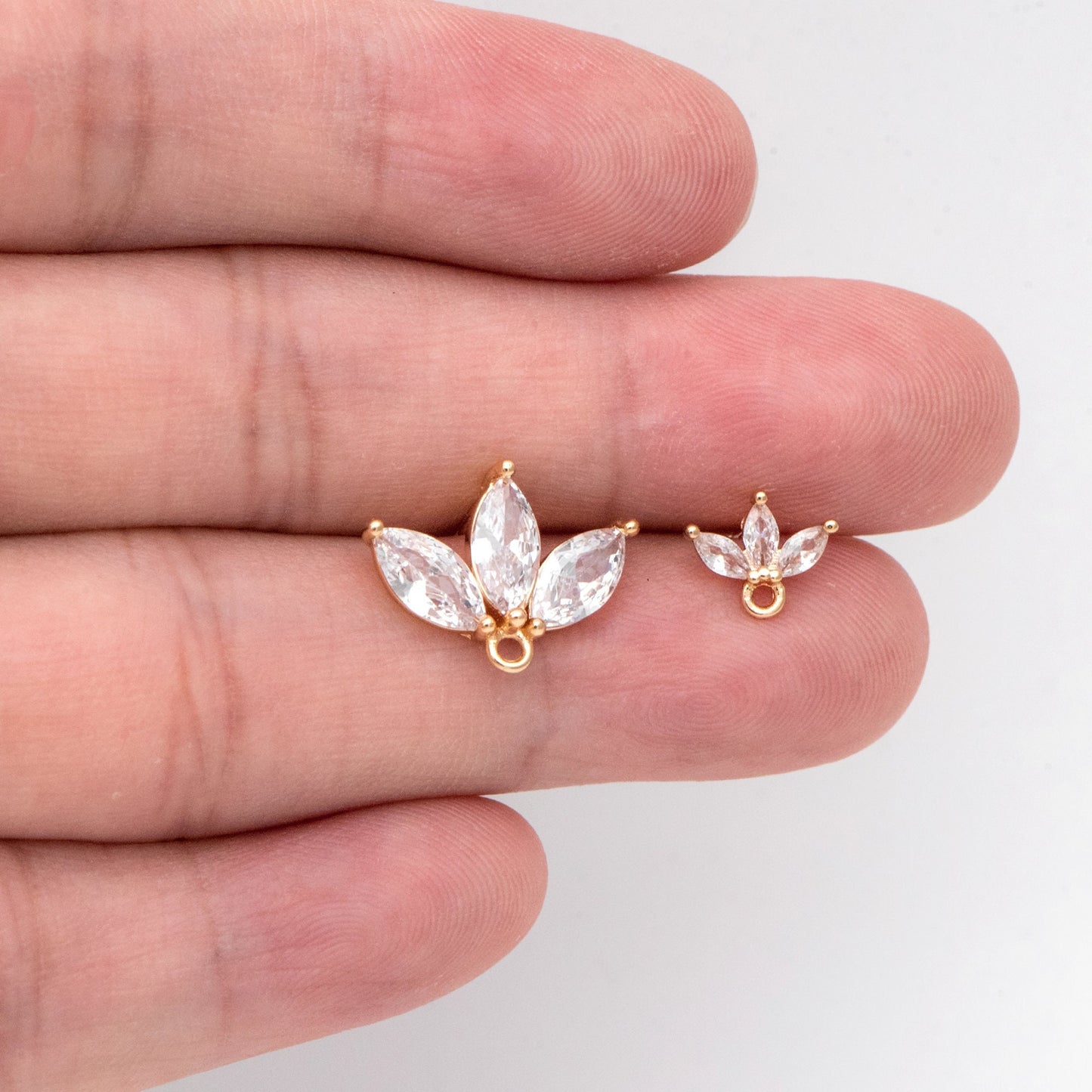 4pcs CZ Pave Leaf Earring, Flower Ear Posts, Dainty Earrings, Jewelry Making, Diy Material, Jewelry Supplies (#GB-3063)