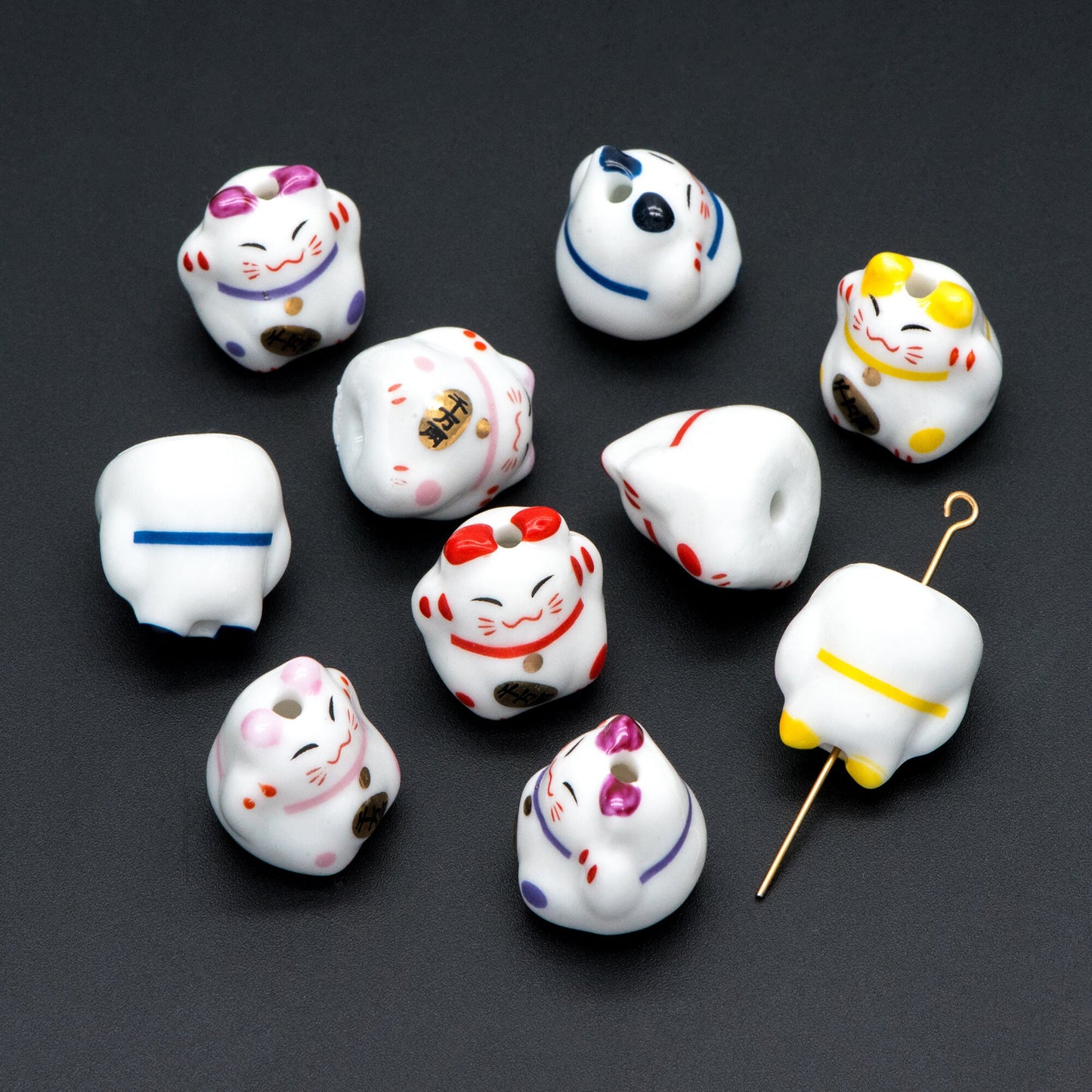 10 beads- Lucky Cat beads 17mm, Handmade Ceramic Maneki Neko, Kawaii Animal Beads, Chinese Character "More Golds" (TC-158)