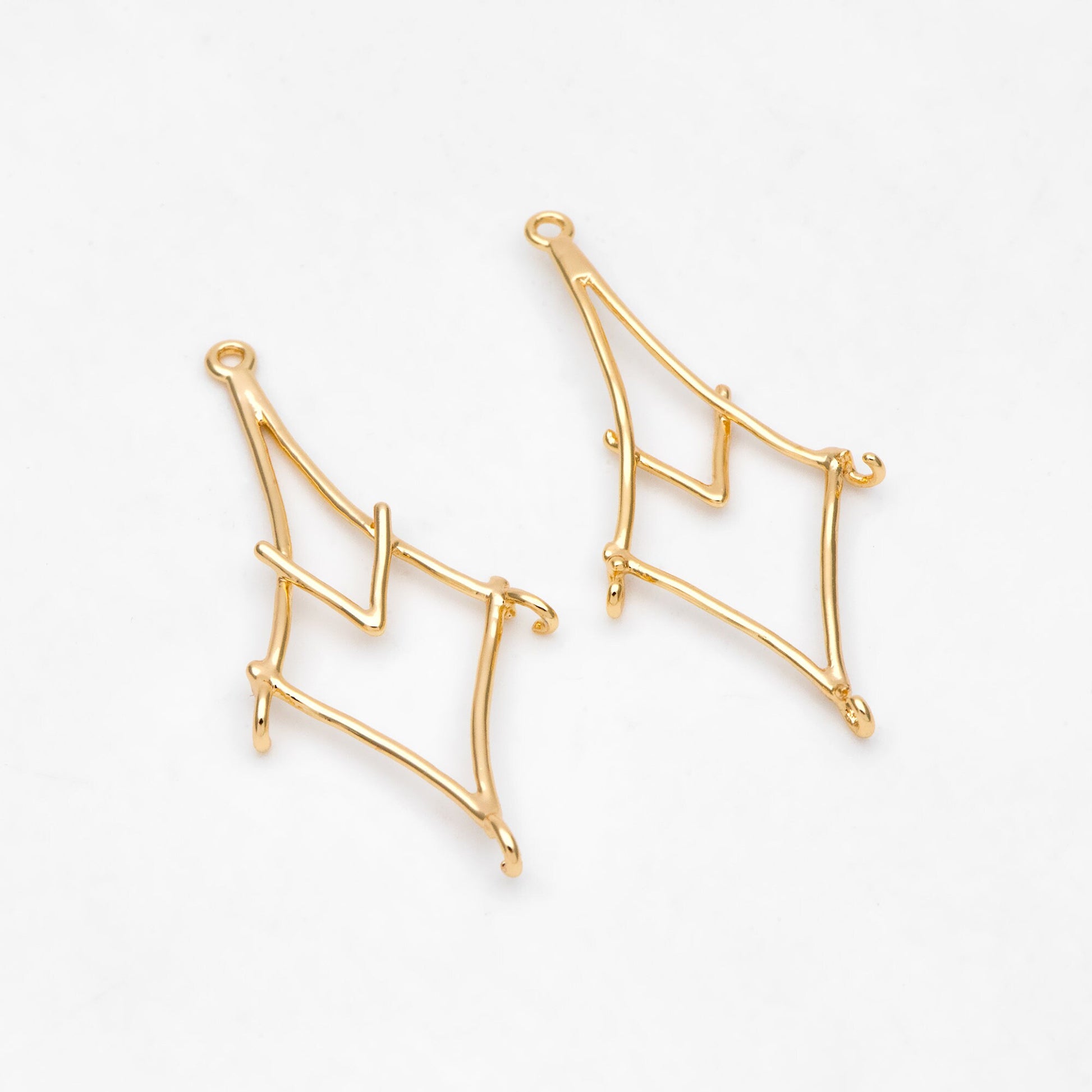 10pcs Gold Rhombus Link Charms: Geometric Brass Connector Pendants, 35x16mm (GB-3091)