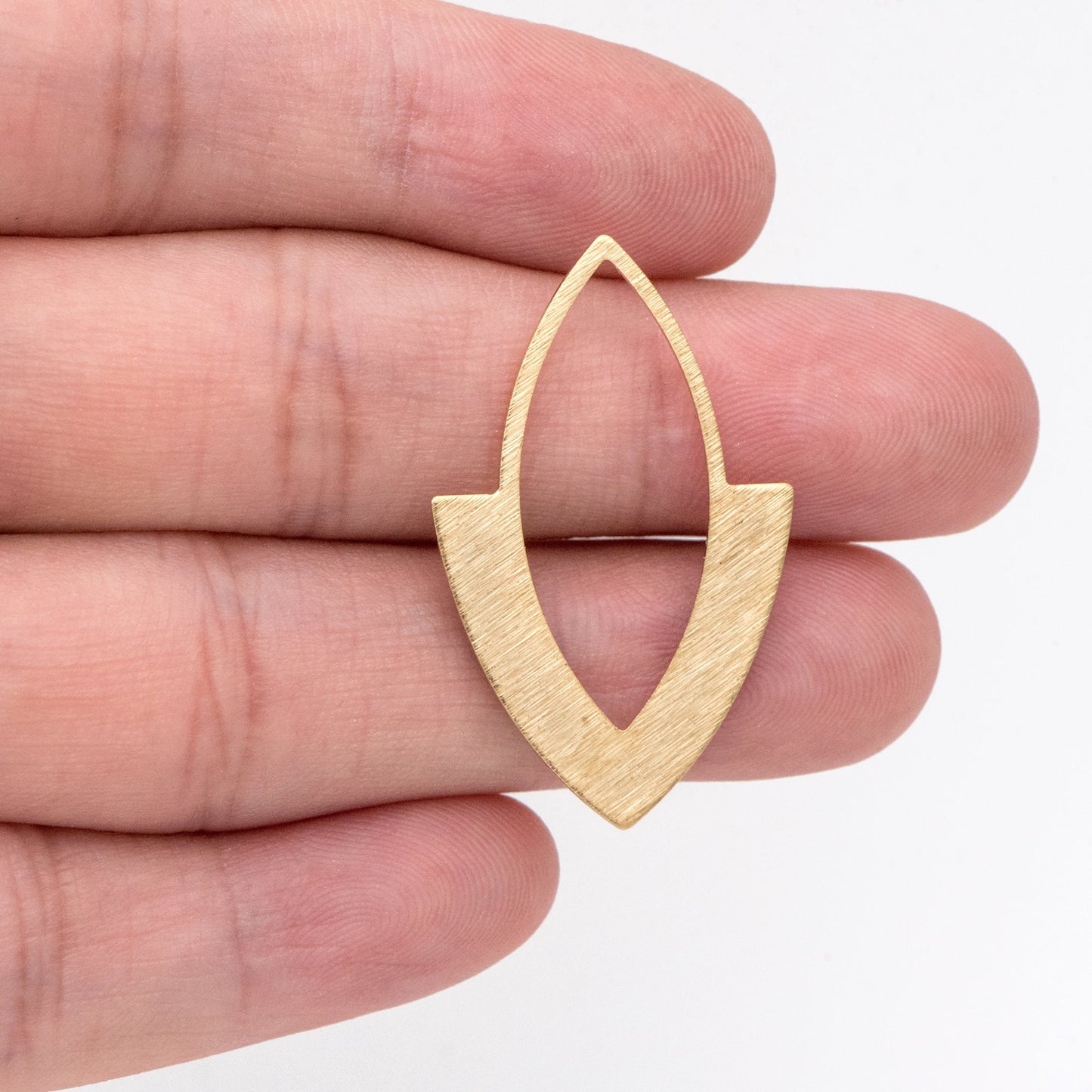 10pcs Raw Brass Marquise Charm, Textured Pendant, 34x21mm, Brass Findings Wholesale (RB-305)