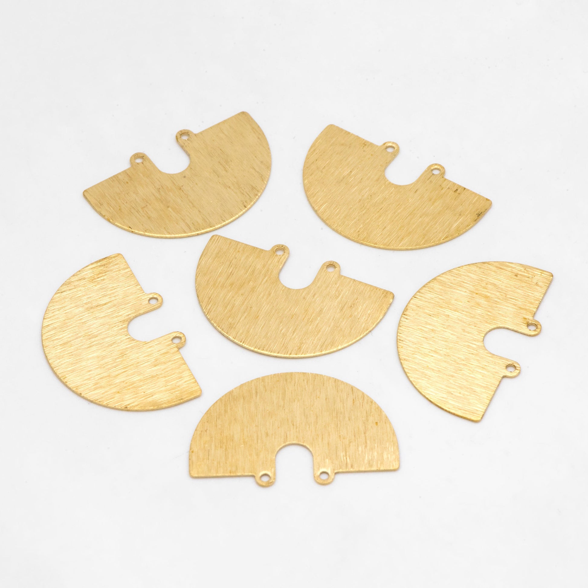 10pcs Raw Brass Semicircle Charm Connectors 33x22mm, Brass Findings Wholesale (RB-307)