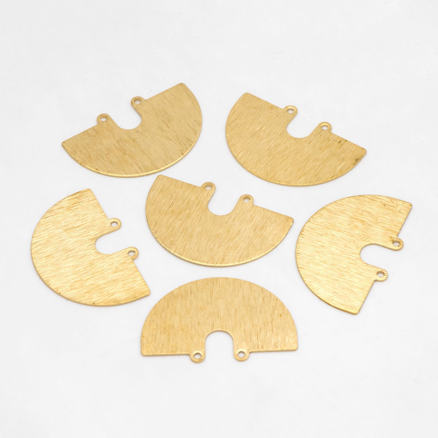 10pcs Raw Brass Semicircle Charm Connectors 33x22mm, Brass Findings Wholesale (RB-307)