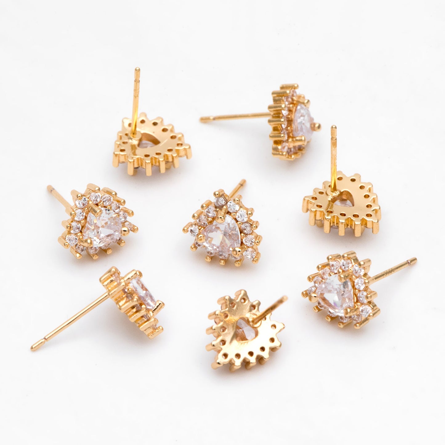 4pcs CZ Pave Heart Ear Posts, Gold Plated Brass Stud Earrings, Jewelry Findings, Wholesale Supplies (GB-3115)
