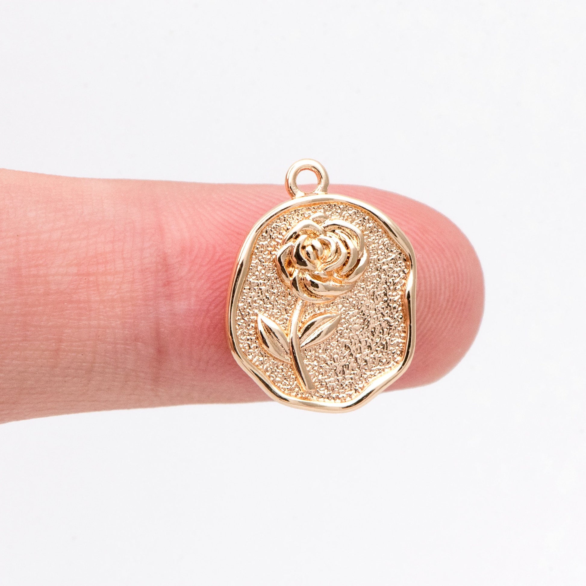 4pcs Gold Rose Charms 17x13mm, 18K Gold plated Brass, Floral Earring Pendants (GB-1281-A)