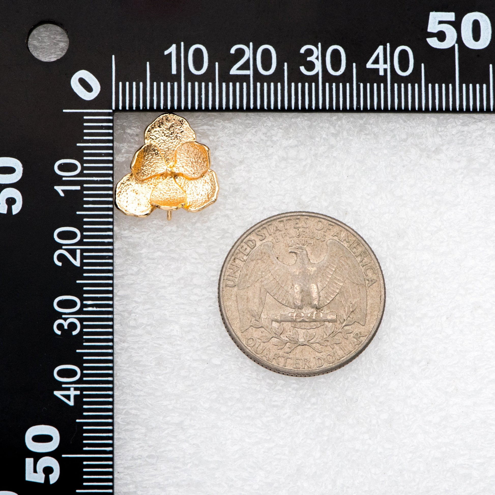 10pcs Gold Rough Flower Ear Posts 15x15mm, Pearl Peg Earring Mounts, Foral Stud Earrings with Peg (GB-3212)