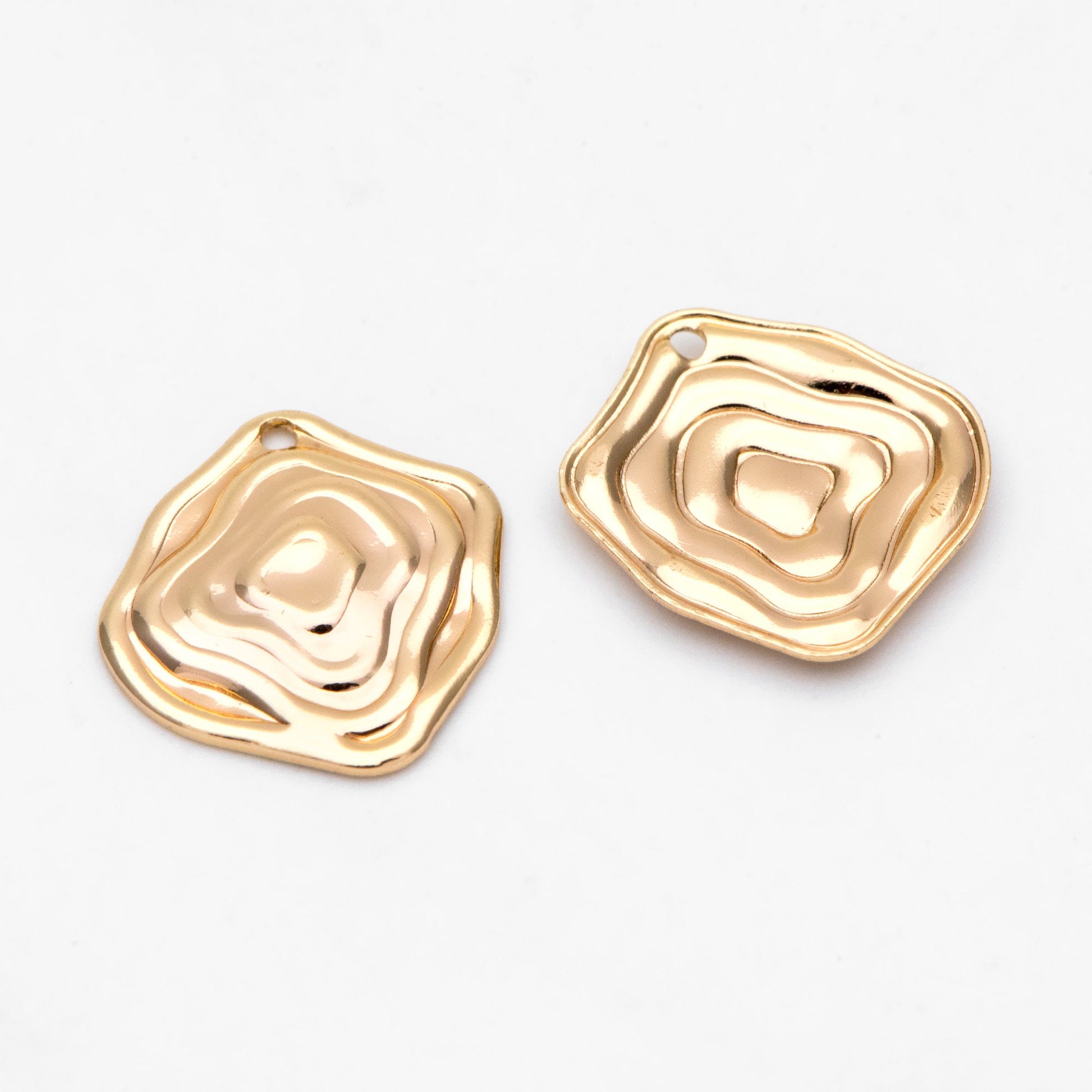 10pcs Gold Wavy Disc Charms, 18K Gold plated Brass, Irregular Rhombus Pendants (GB-1404-A)