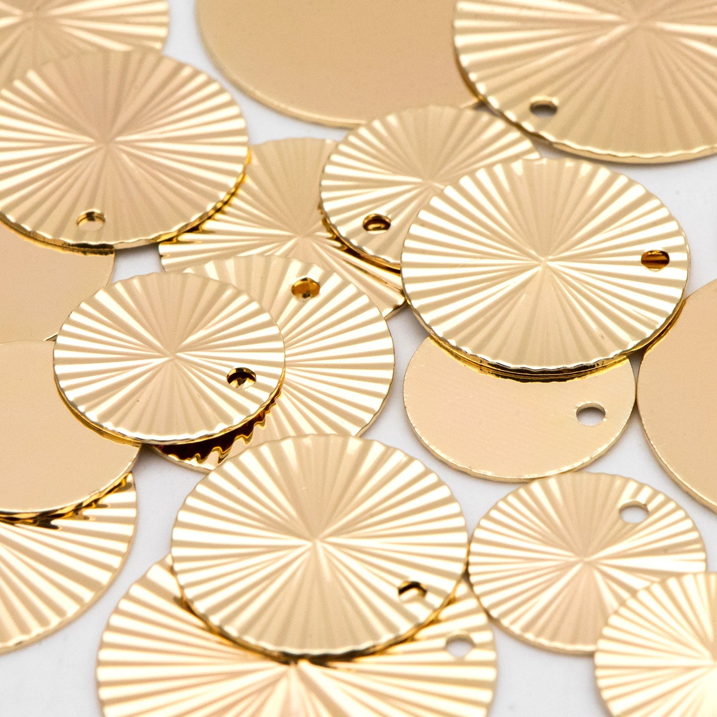 10pcs Gold/ Silver Round Disc Charms 12/ 15/ 20mm, 18K Gold/ Rhodium plated Brass Disk Pendants (GB-3274)