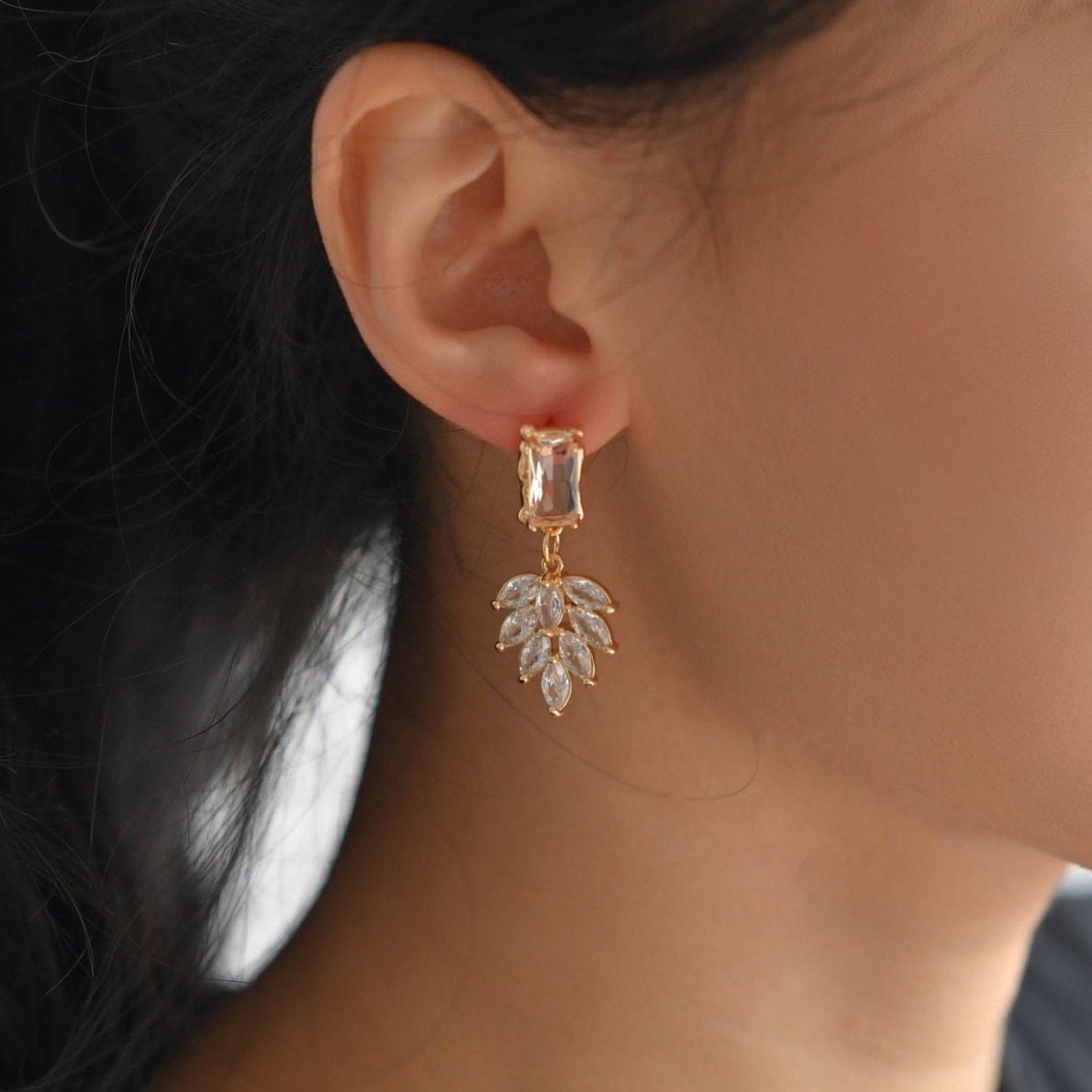 4pcs CZ pave Gold/ Silver Tone Leaf Charms, 18K Gold/ Rhodium plated Brass, 21/ 25mm, Cubic Zirconia Leaf Pendants (GB-3037)