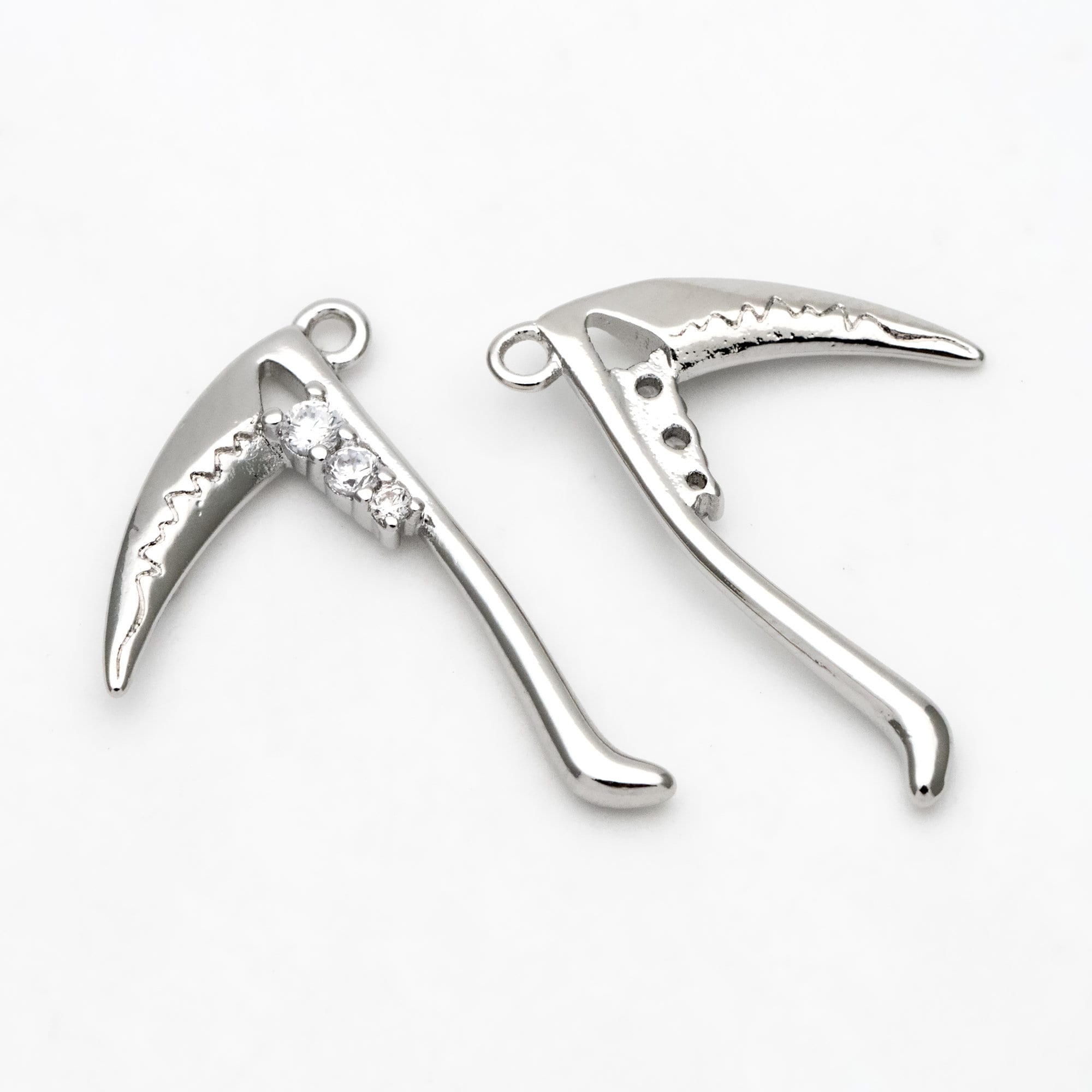 4pcs Gold/ Silver Scythe Pendant, Gothic Amulet, Witchcraft Wicca Amulet, Freak Jewelry, Jewelry Making Diy Material Supplies (GB-2645)