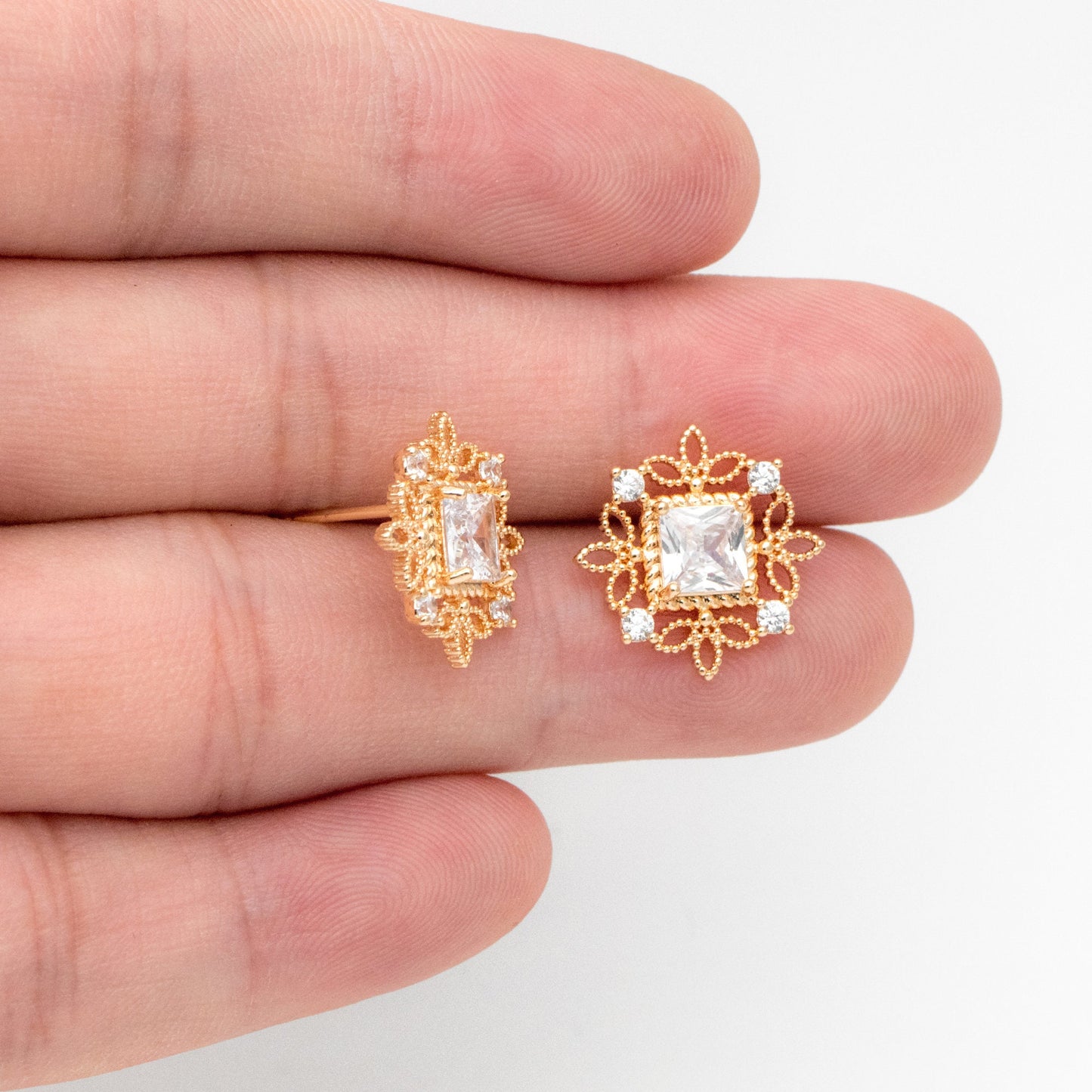 4pcs CZ Pave Gold Filigree Flower Earring, Gold Plated Brass, Jewelry Making, Diy Material, Jewelry Supplies (GB-3345)