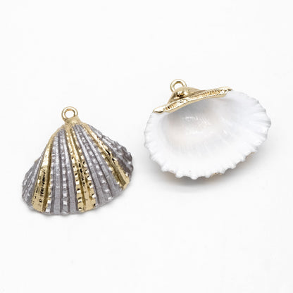 10pcs Natural Shell Charms, Gold plated Shell Pendants, Grey Striped Pattern (#V1400)