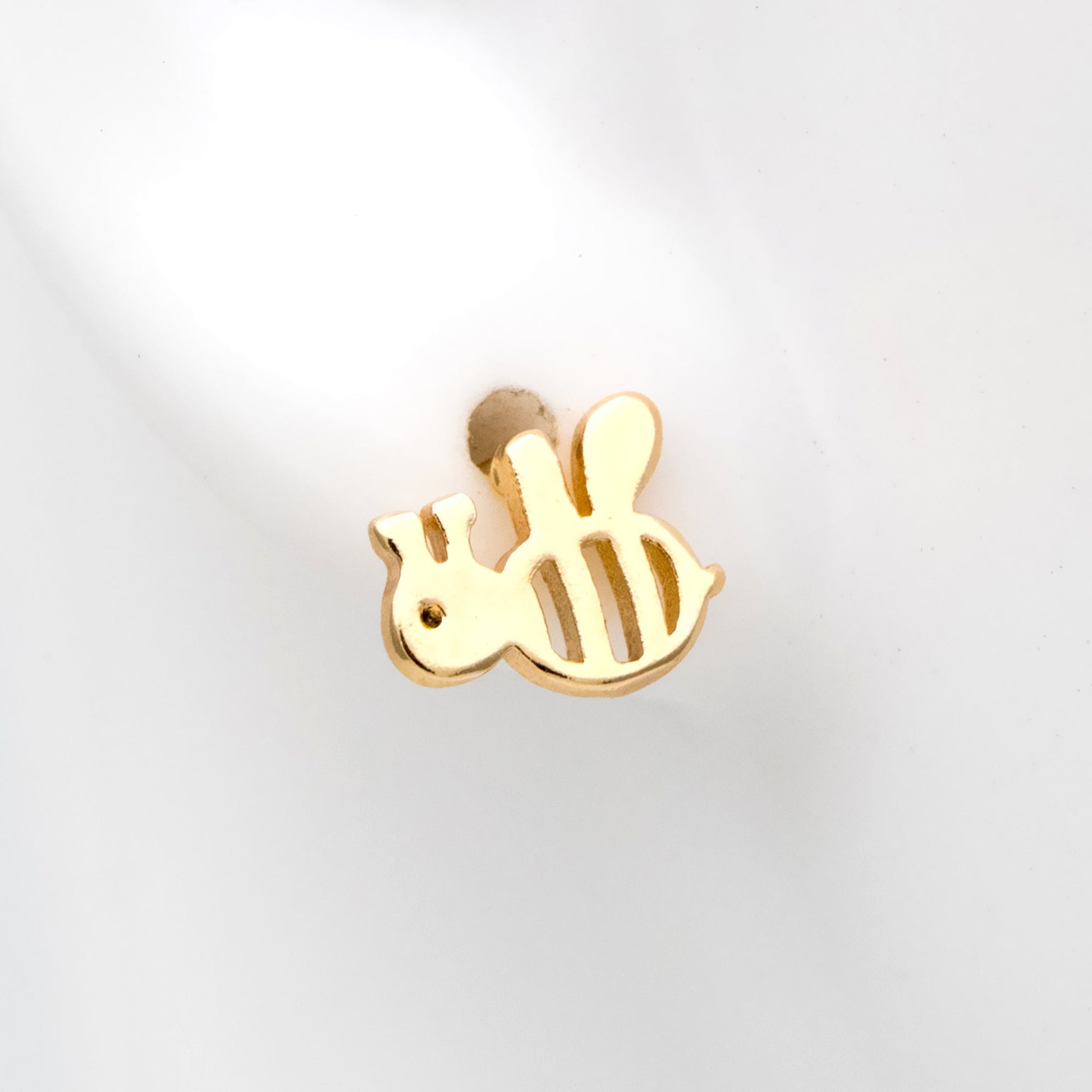 10pcs Gold Bee Ear posts 7x8mm, Gold Plated Brass Minimalist Stud Earrings (GB-3310)