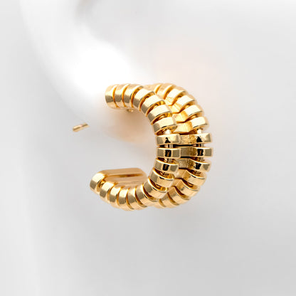 4pcs Gold Round Circle Ear Posts 18mm, Gold plated Brass, Geometric Hoop Stud Earrings (GB-3341)