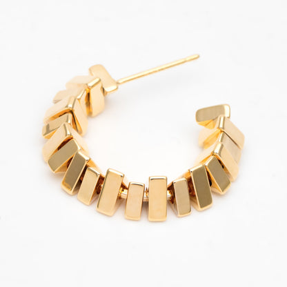4pcs Gold Round Circle Ear Posts 20/24mm, Triangle Beaded Stud Earrings, Simple Geometric Hoop Earrings (GB-3379)