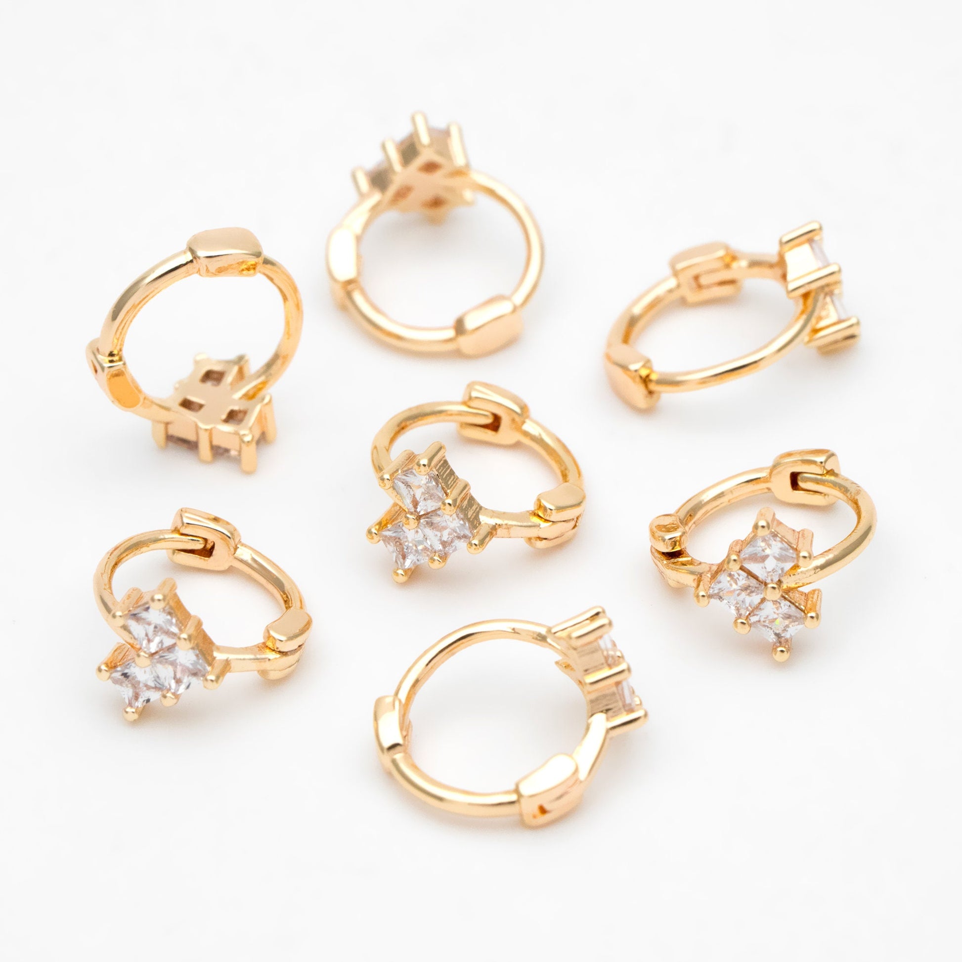 4pcs CZ Pave Tiny Heart Hoop Earrings 10mm, Huggie Earrings, Minimalist Earring, Small Gold Hoops Earring (GB-3467-E)