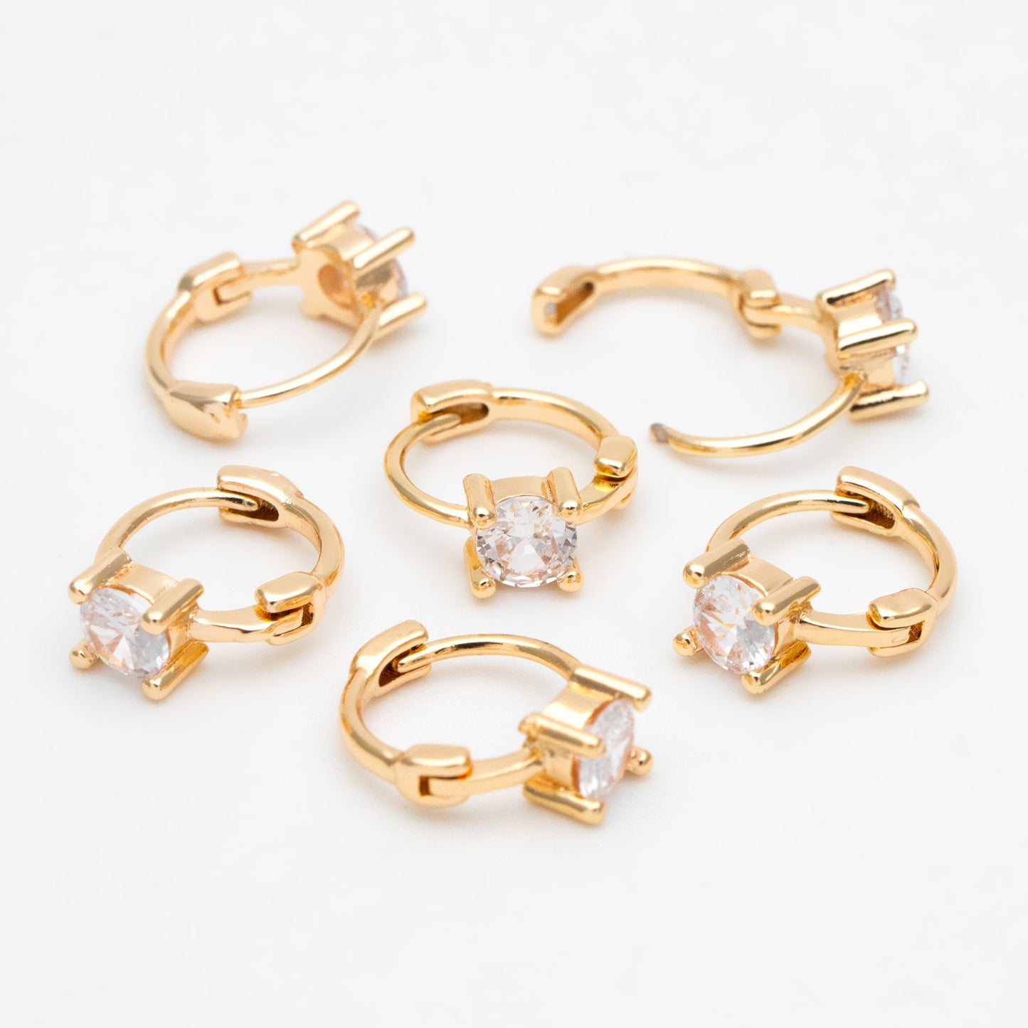 4pcs CZ Pave Tiny Hoop Earrings, Huggie Earrings, Minimalist Earring, Small Gold Hoops Earring (GB-3467-D)
