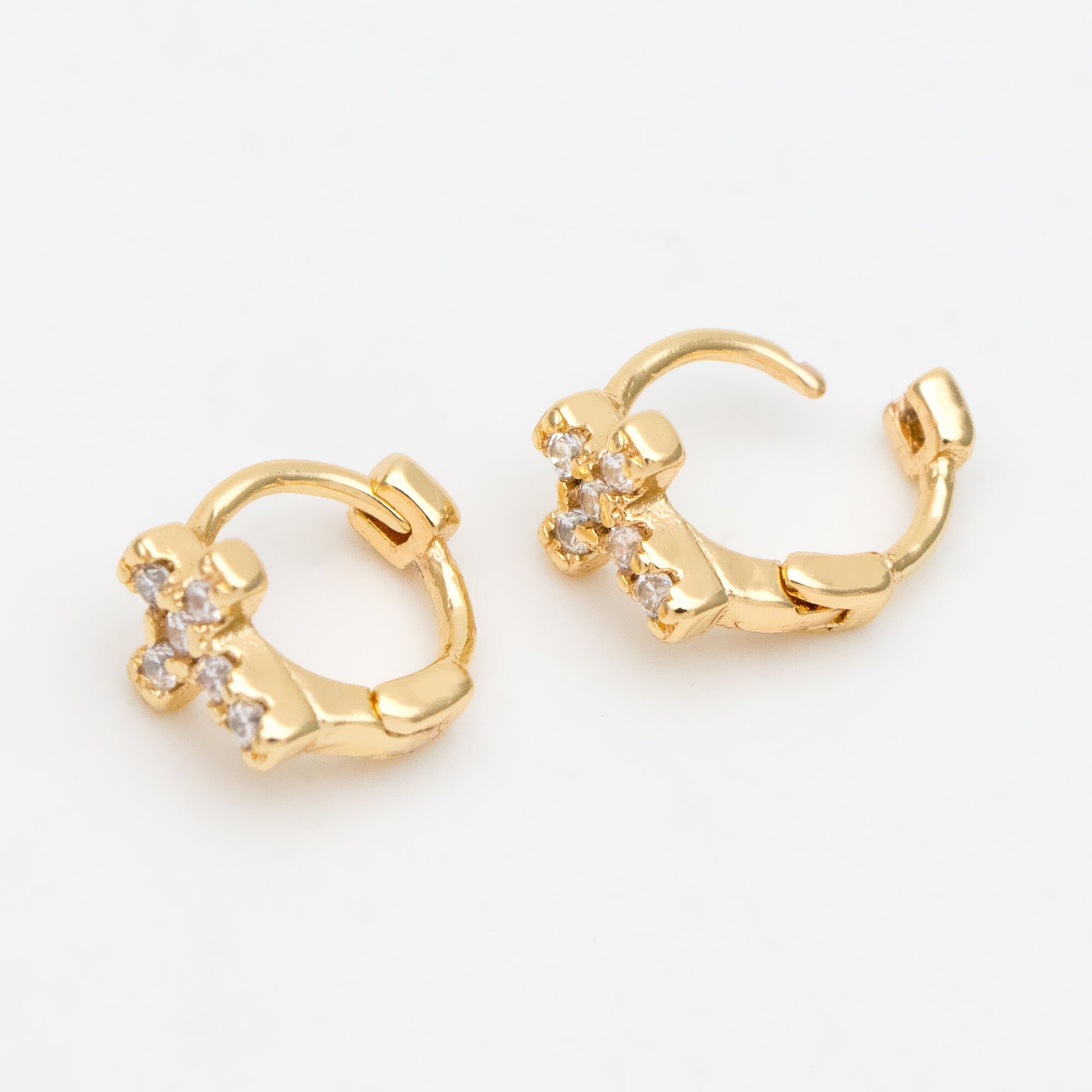 4pcs CZ Paved Tiny Cross Hoop Earrings, Tragus Hoop, Rook Hoop, Helix Hoop, Cartilage Hoop, Cartilage Clicker Hoop (GB-3474-C)